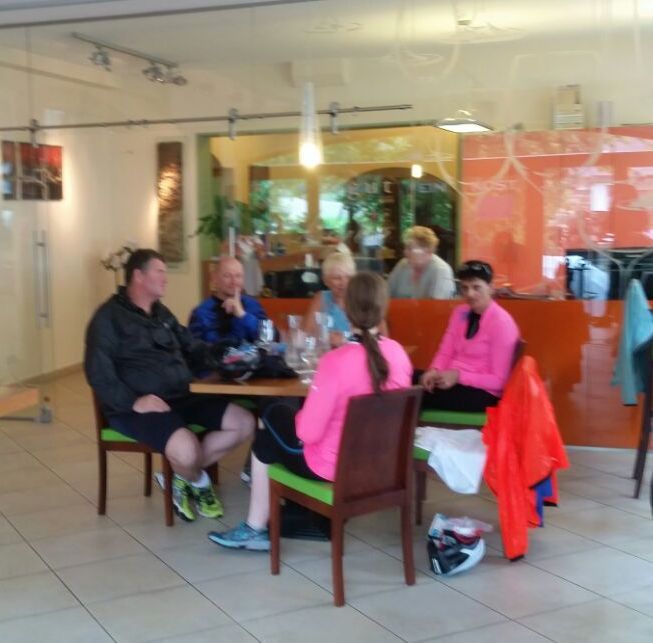 דנובה על אופניים – סיפור מסע – 2016 by רוכבים  - Ourboox.com