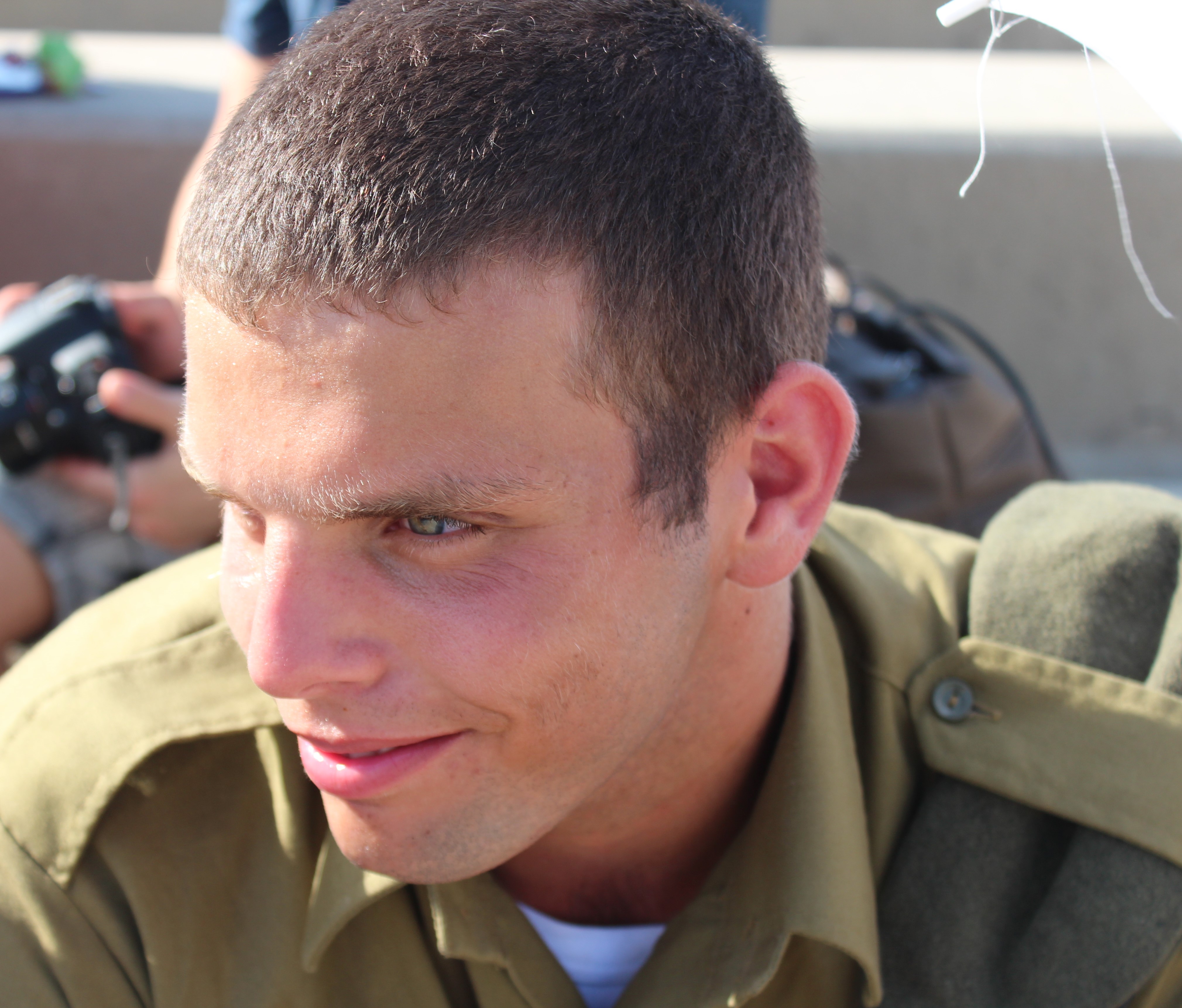 קליק מדליק by Adva Gluckshtad - Illustrated by אדווה גלוקשטד - Ourboox.com