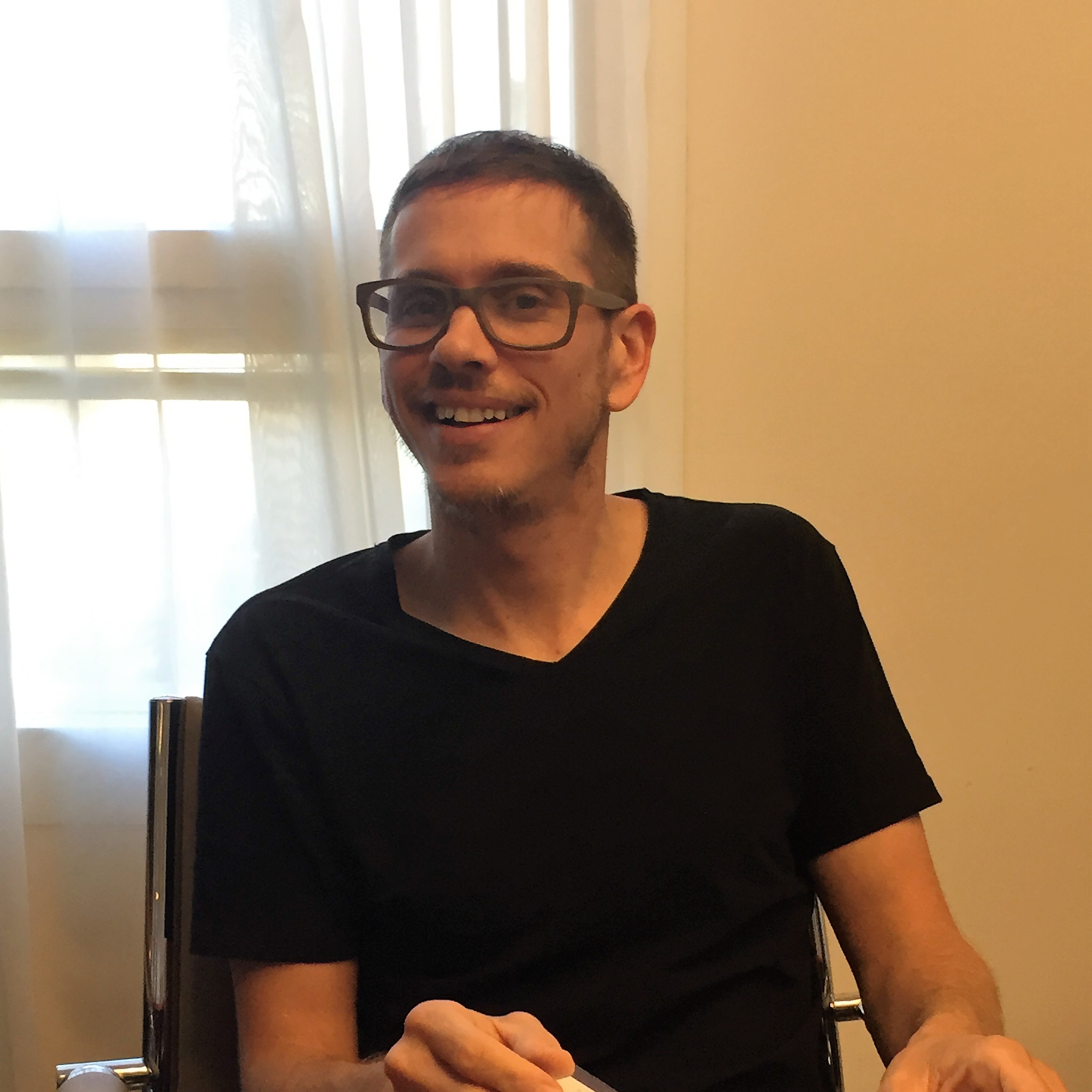 Discussing Internet Strategy with the Taub Center by Mel Rosenberg - מל רוזנברג - Ourboox.com