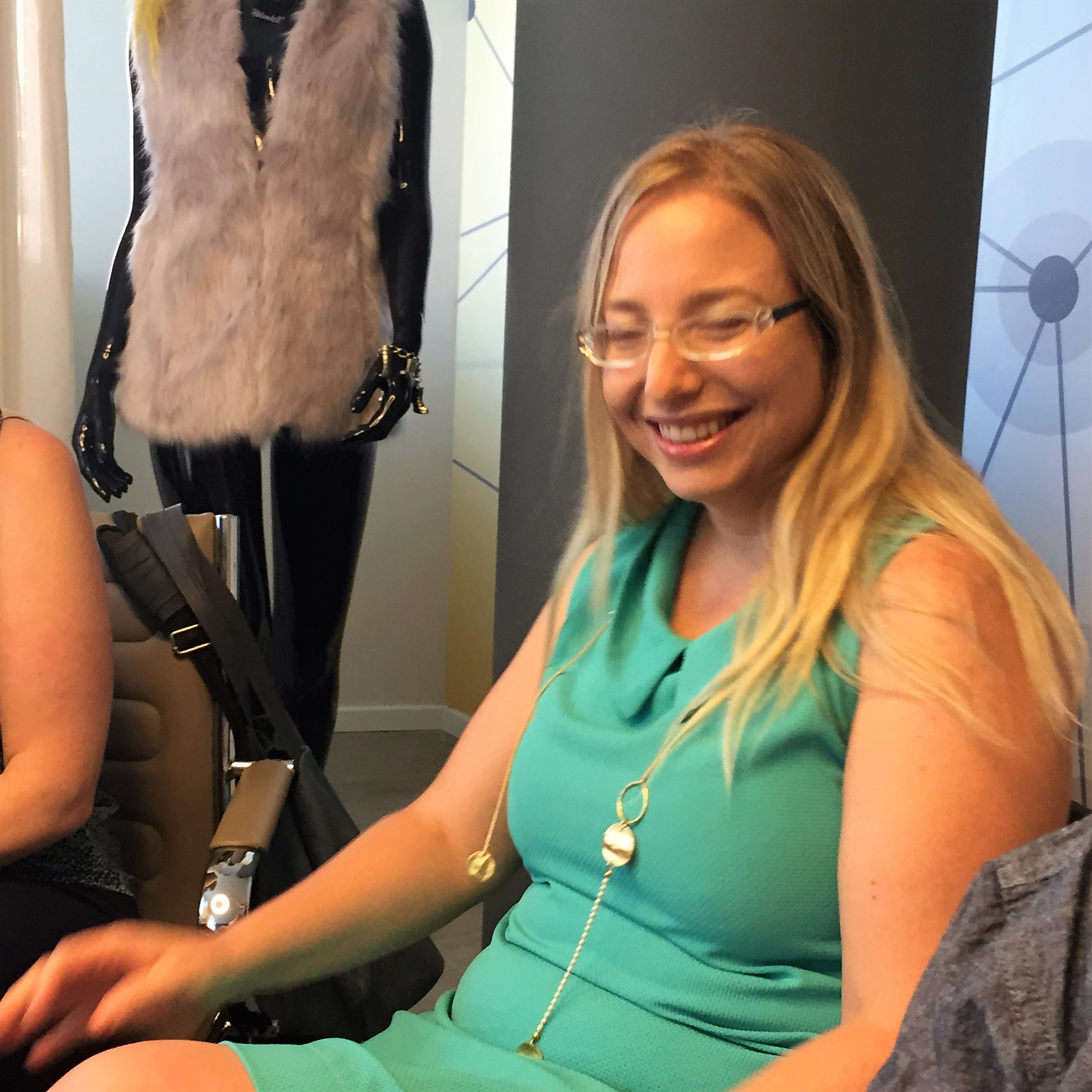 Discussing Internet Strategy with the Taub Center by Mel Rosenberg - מל רוזנברג - Ourboox.com