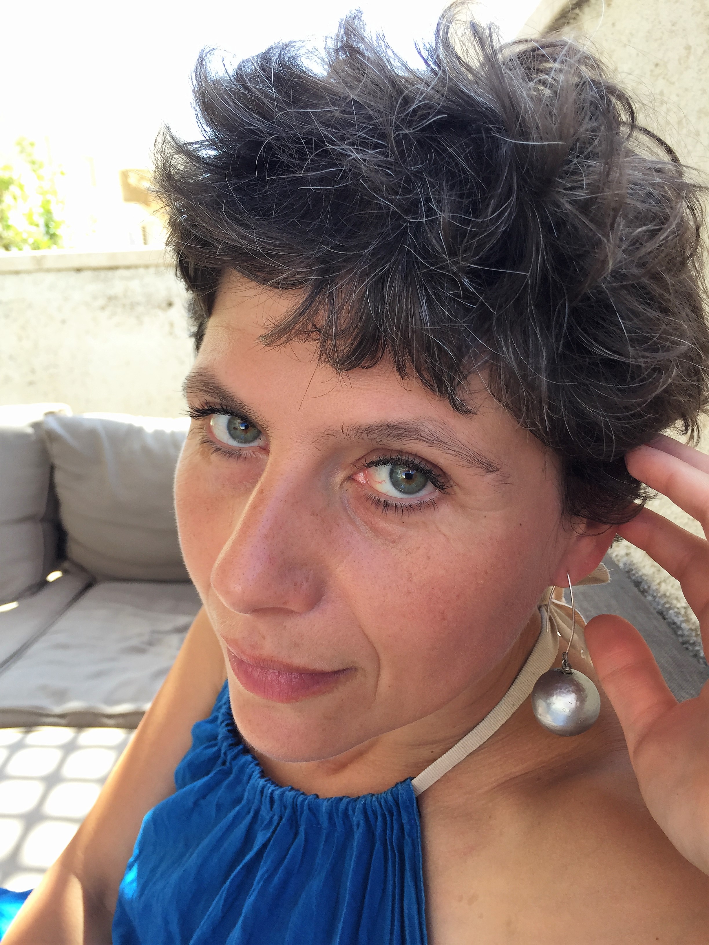 The Twenty-Four Hours of Geraldine Aresteanu in 24 Minutes by Mel Rosenberg - מל רוזנברג - Ourboox.com