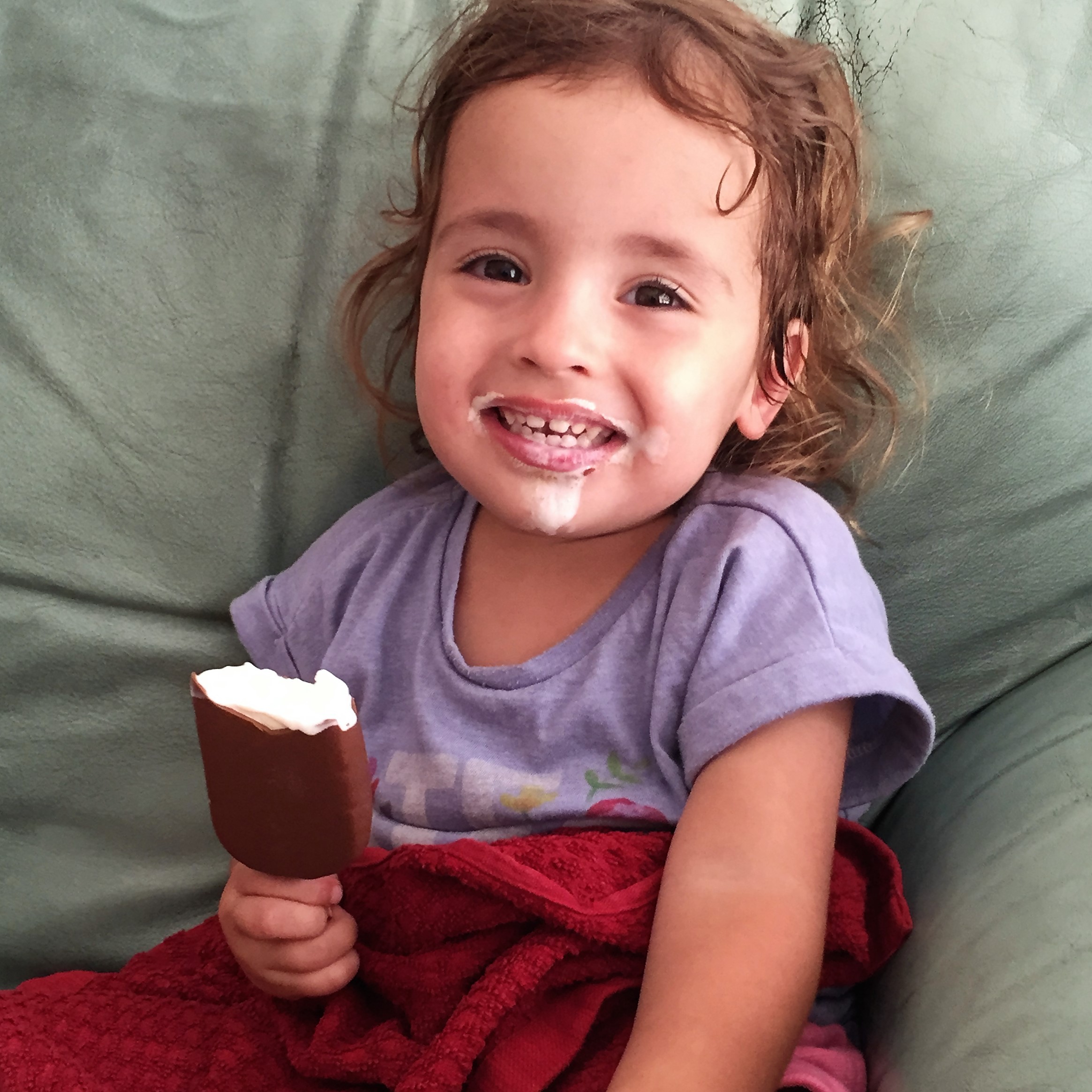 Arielle and Grandpa Mel Go to the Secret Zoo by Mel Rosenberg - מל רוזנברג - Ourboox.com