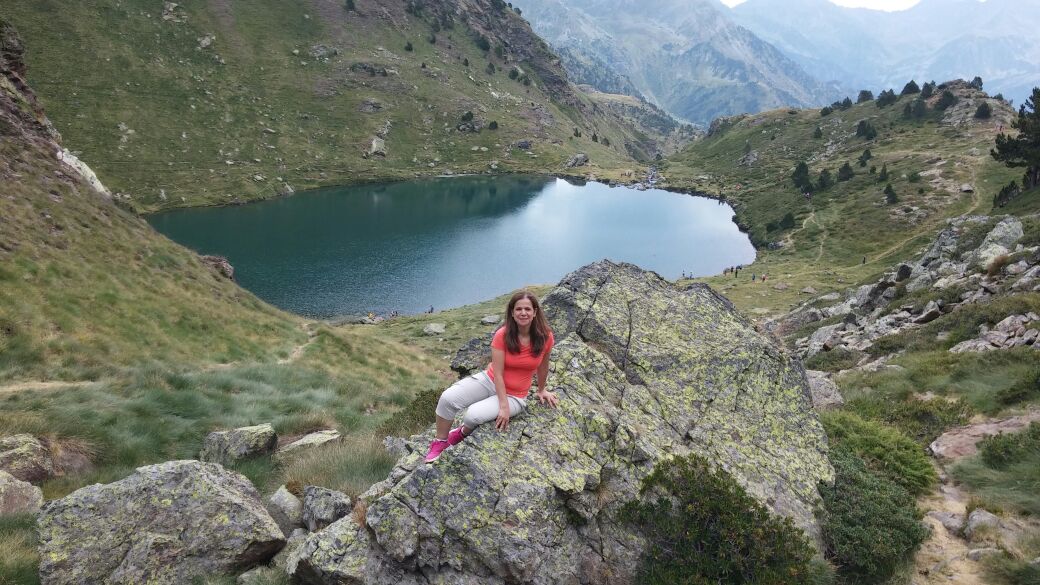 סוף הוא תמיד התחלה של משהו אחר by yuvalim ramla - Illustrated by צוות מורי בית ספר יובלים - Ourboox.com