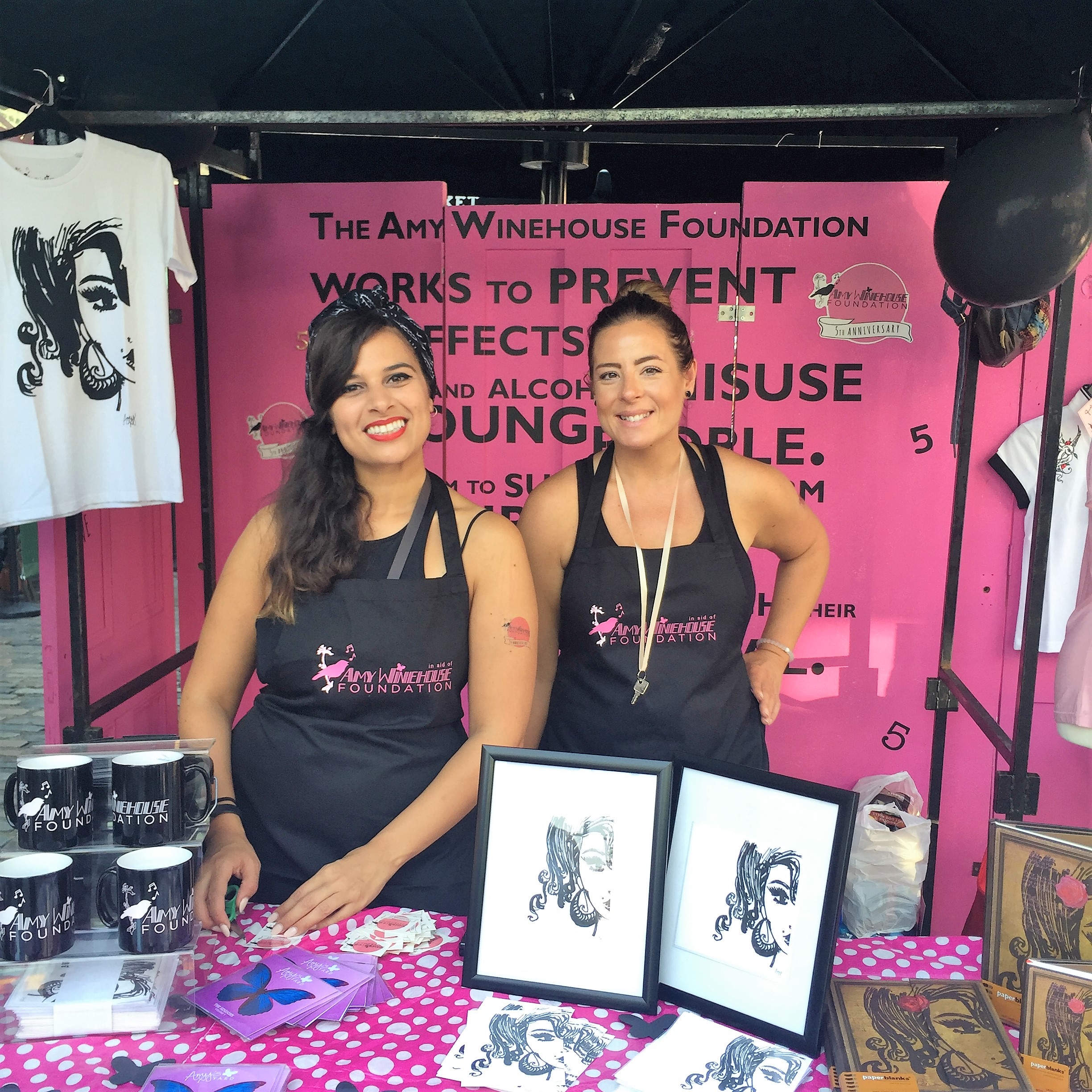 London Friends, Old and New by Mel Rosenberg - מל רוזנברג - Ourboox.com