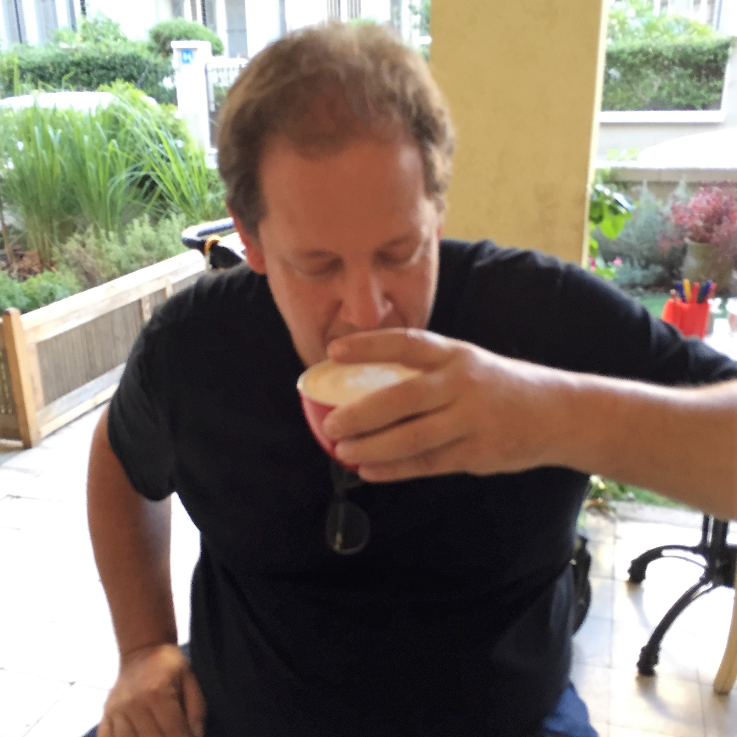 DLD Fever – Jeff Pulver Tastes Tel Aviv’s best Latte by Mel Rosenberg - מל רוזנברג - Ourboox.com