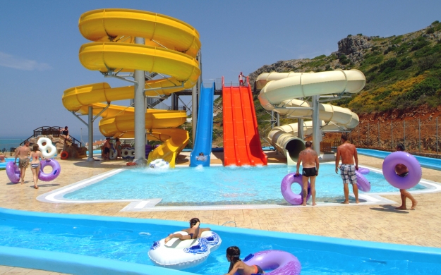 החוויות של יובל ואופק by ofekmazor - Ourboox.com