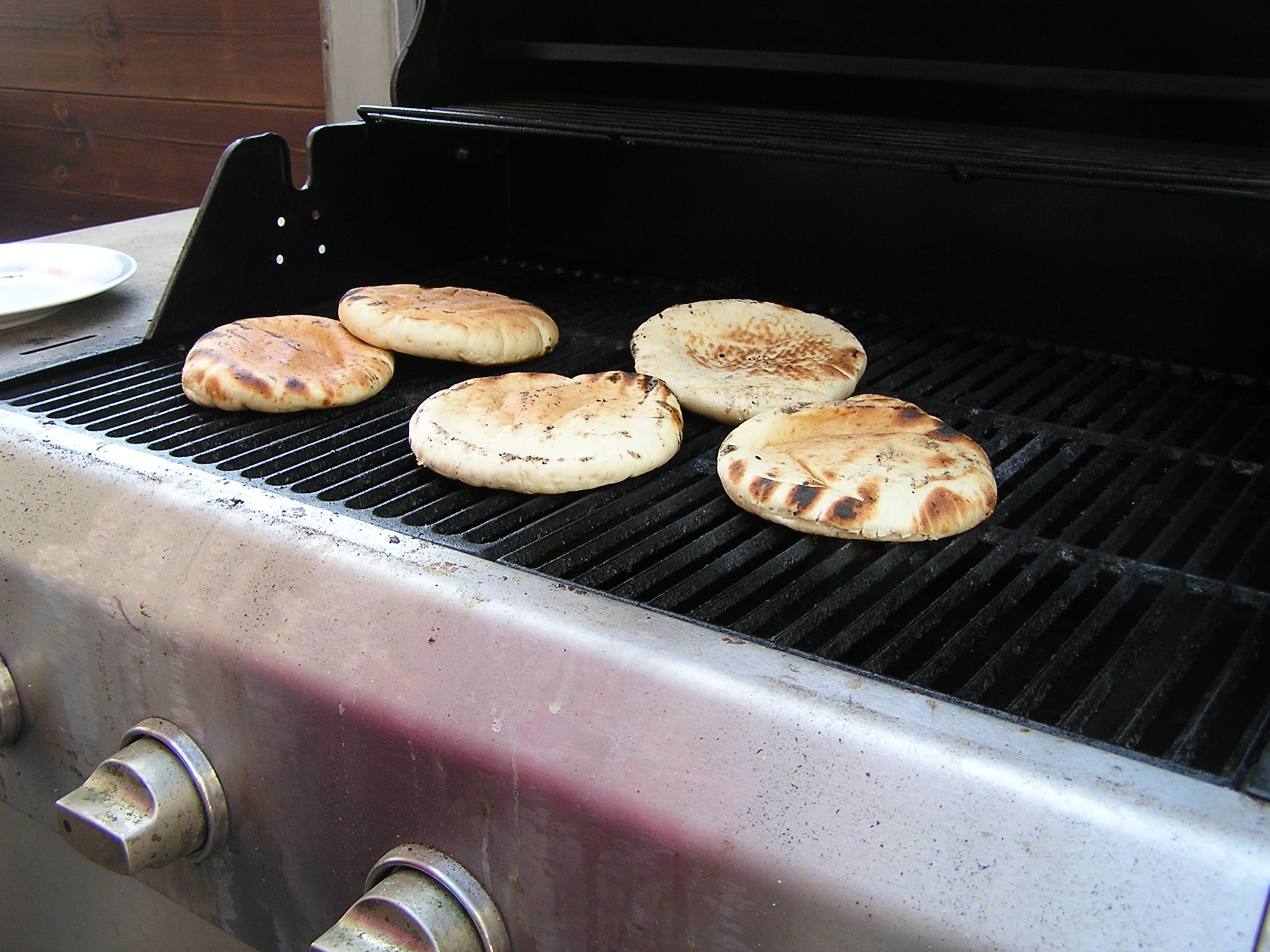 הארוחה המושלמת בבית חדד by agam - Illustrated by מאת אגם מגן - Ourboox.com