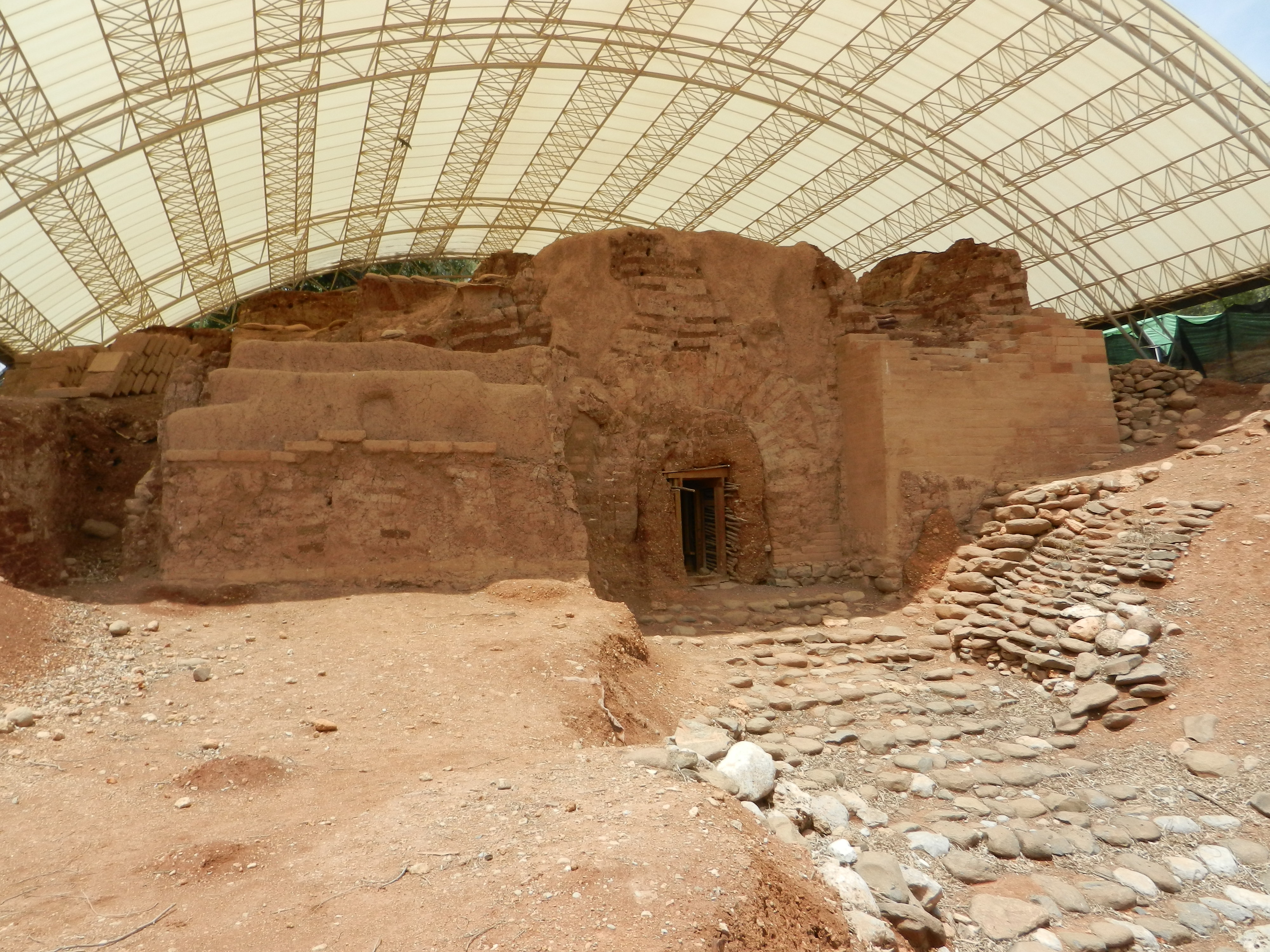 הרפתקאות רועי באי by Ben Kunik - Illustrated by בן קוניק ואמיר - Ourboox.com