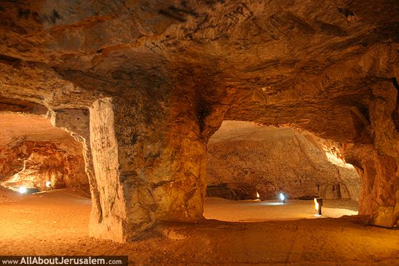 הרפתקאות רועי באי by Ben Kunik - Illustrated by בן קוניק ואמיר - Ourboox.com