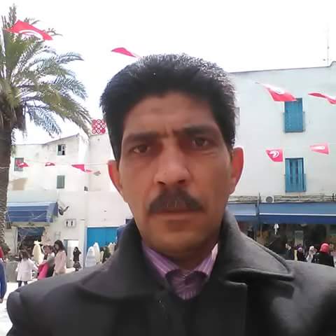 التنشئة الاجتماعية بالسنة السادسة من التعليم الأساسي by bechir - Illustrated by البشير الحمروني : مدير المدرسة الابتدائية حي البساتين ببنزرت الجمهورية التونسية - Ourboox.com