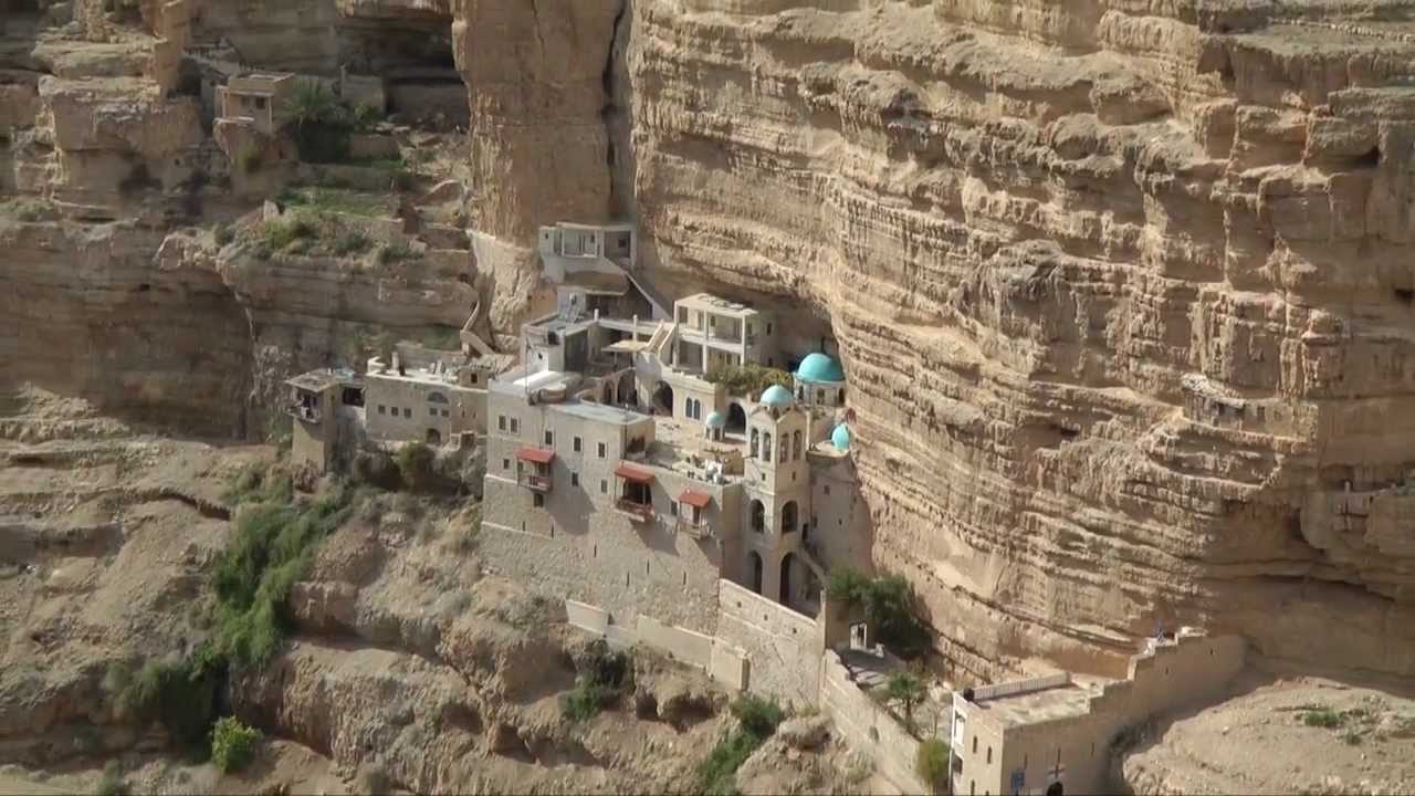 יומני היקר – החיים במנזר by Adi Anunu - Ourboox.com