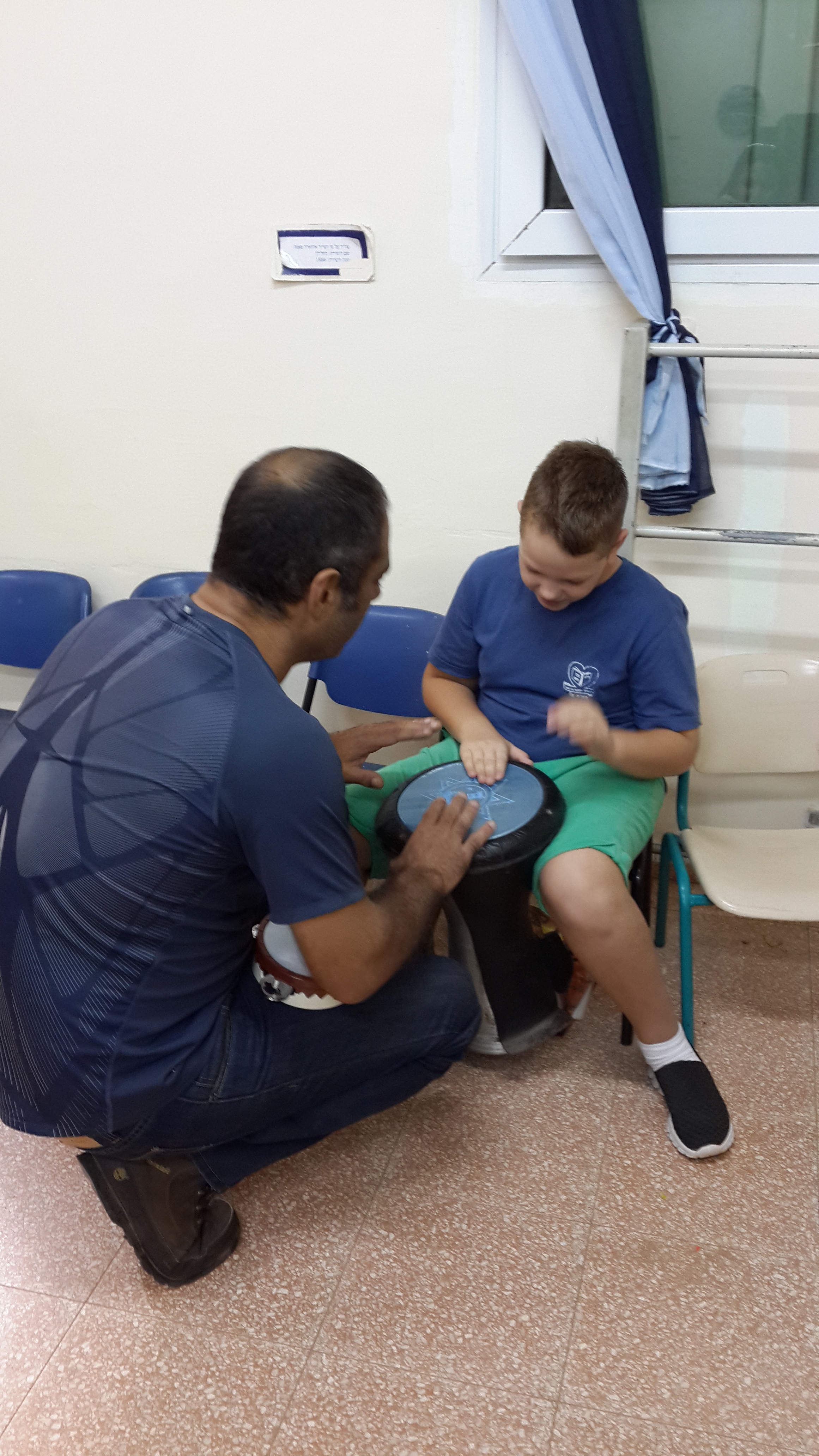 לימוד יצירתי כמקדם ומפתח את תחושת היכולת והביטחון העצמי אצל תלמידי החינוך המיוחד by tal - Illustrated by מגישות: אילה פלסקוב, אורה קנולר יעל שר וטל בן אברהם - Ourboox.com