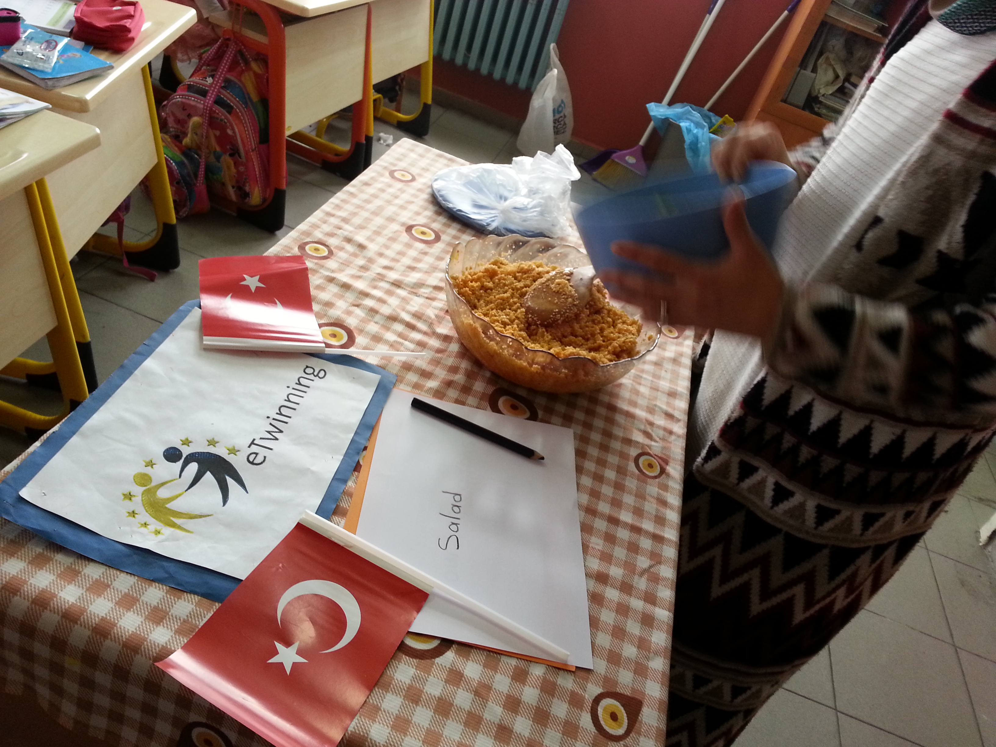 Kisir (Salad) by Münevver Çakır Ertekin - Ourboox.com