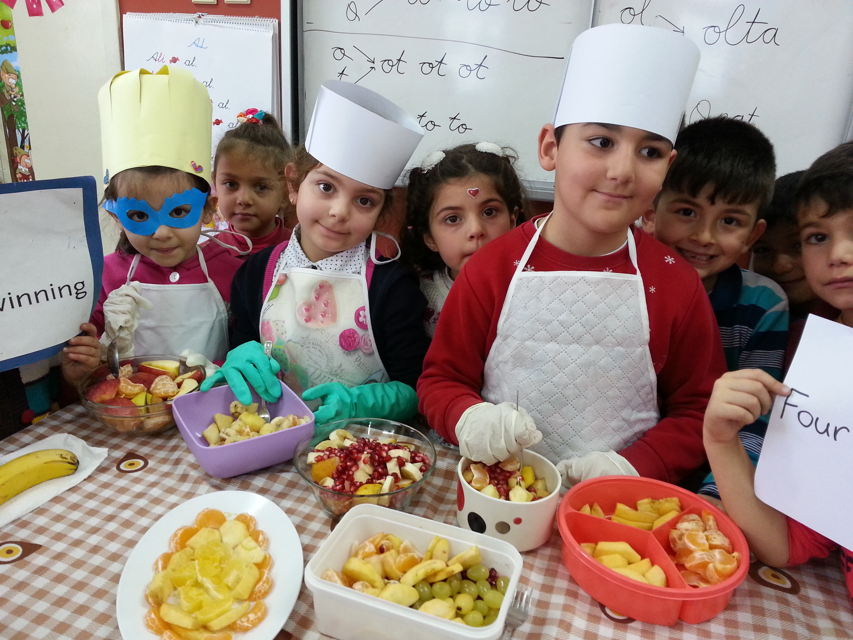 Fruid Salad by Münevver Çakır Ertekin - Ourboox.com