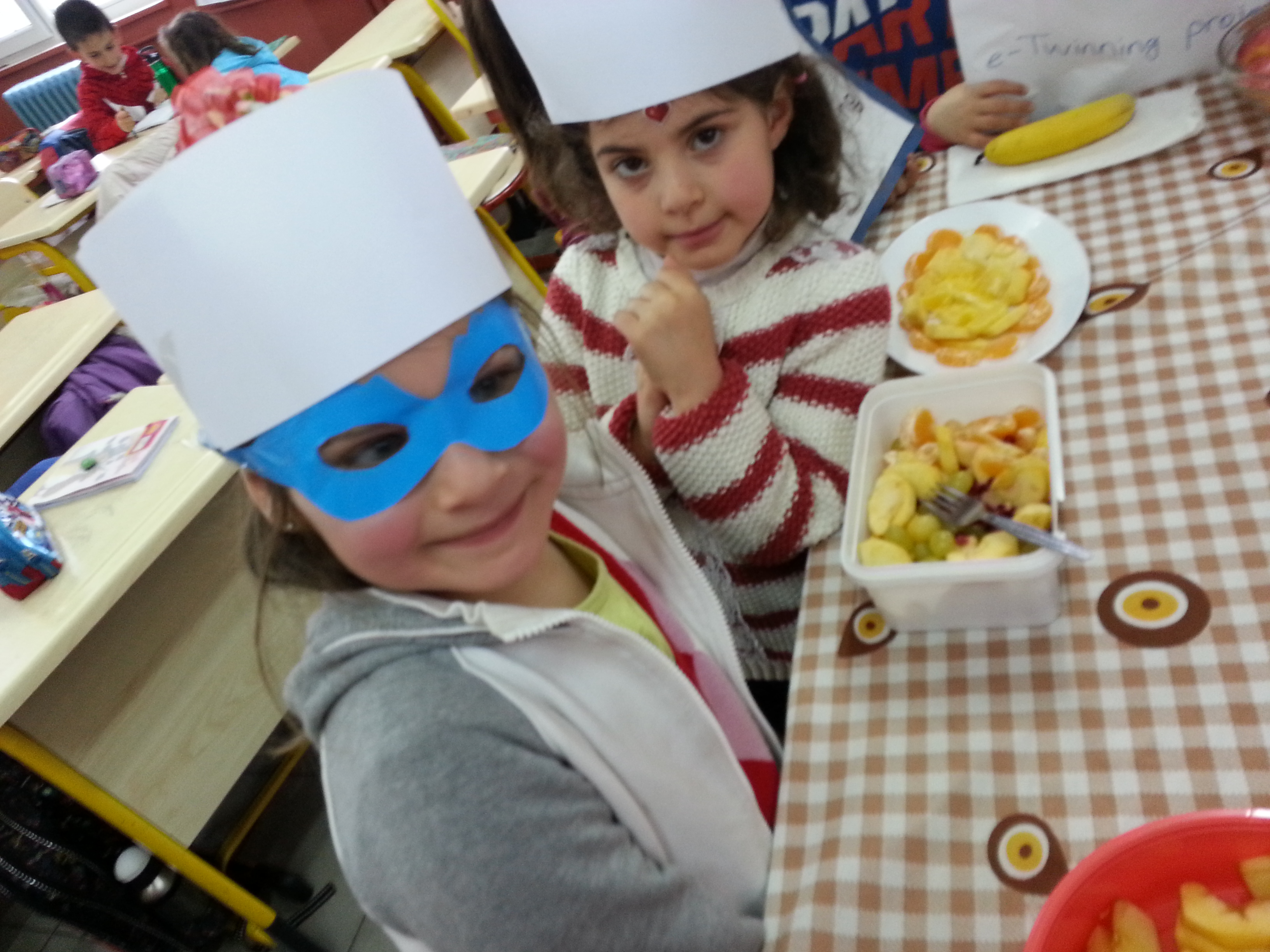 Fruid Salad by Münevver Çakır Ertekin - Ourboox.com