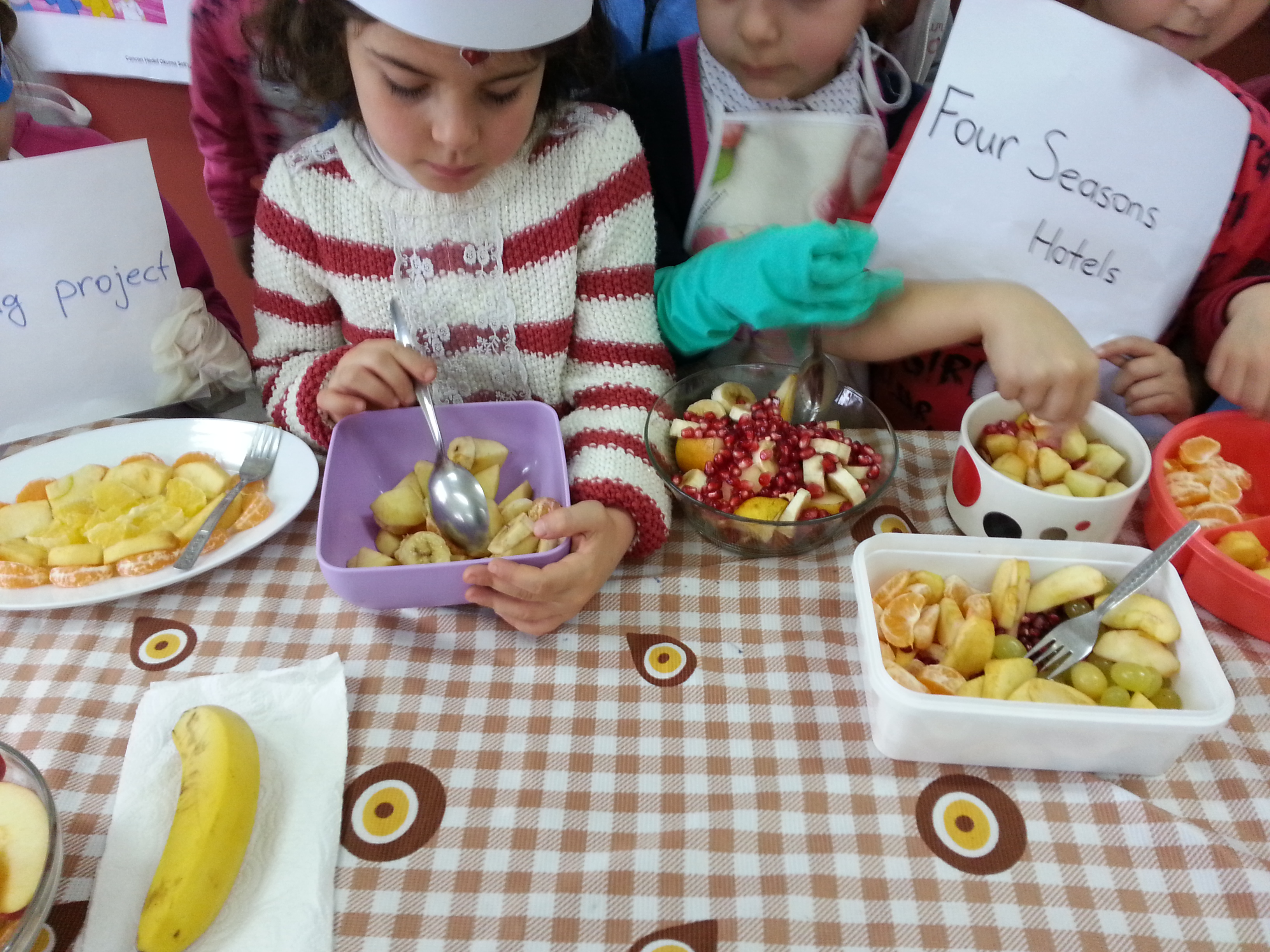 Fruid Salad by Münevver Çakır Ertekin - Ourboox.com