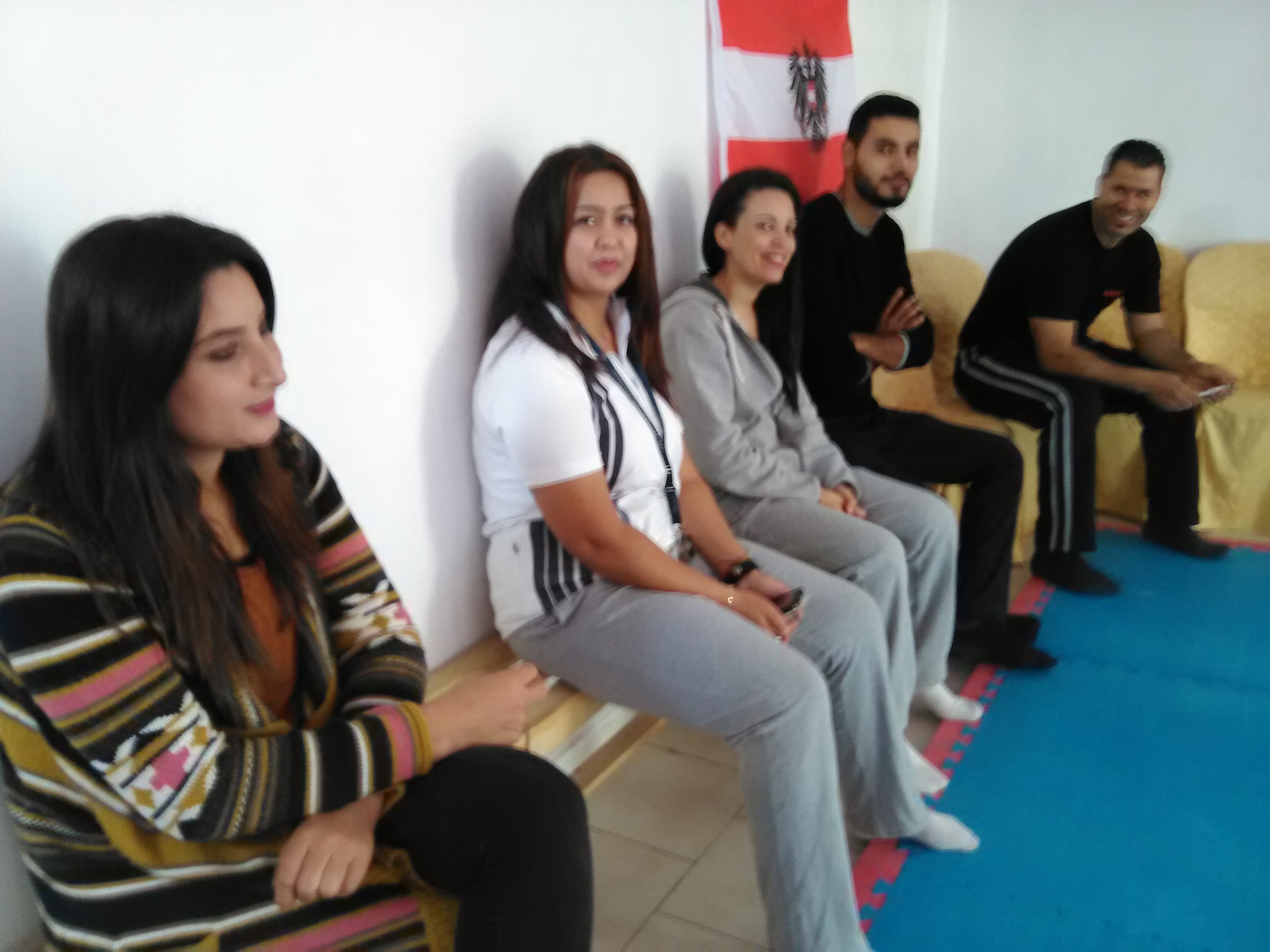 من كواليس الدورة الأولى لفنون الدفاع عن النفس ببنزرت :2016/11/20 by bechir - Illustrated by البشير الحمروني - Ourboox.com