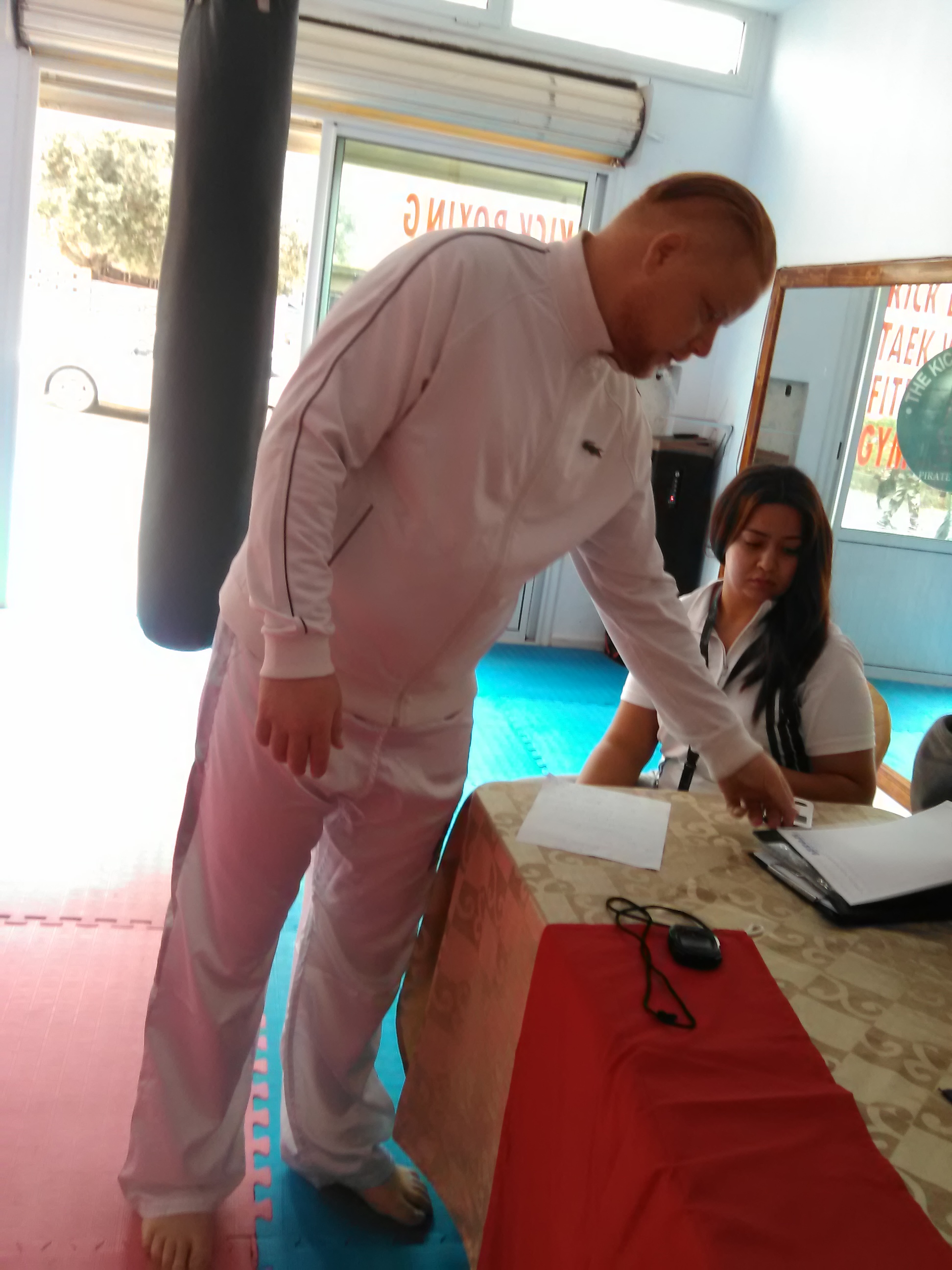 من كواليس الدورة الأولى لفنون الدفاع عن النفس ببنزرت :2016/11/20 by bechir - Illustrated by البشير الحمروني - Ourboox.com