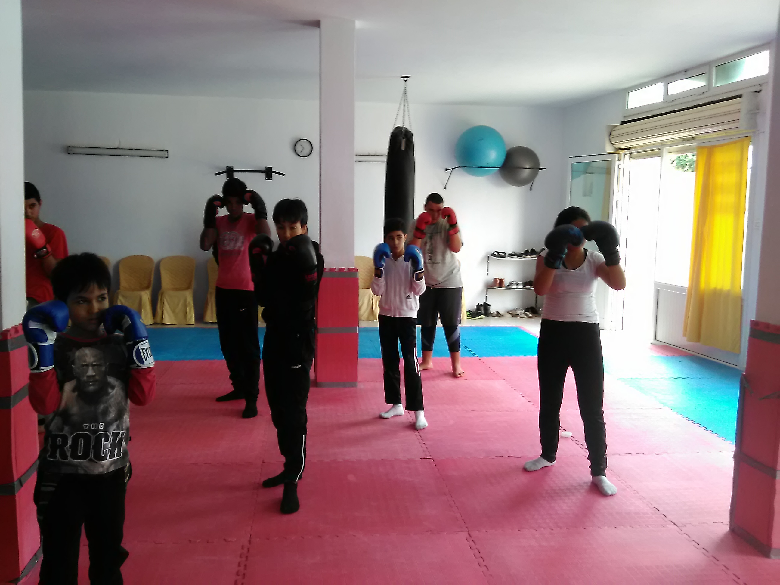 الدورة الأولى المفتوحة لفنون الدفاع عن النفس ببنزرت by bechir - Illustrated by البشير الحمروني عضو الجمعية التونسية النمساوية لفنون الدفاع عن النفس  - Ourboox.com