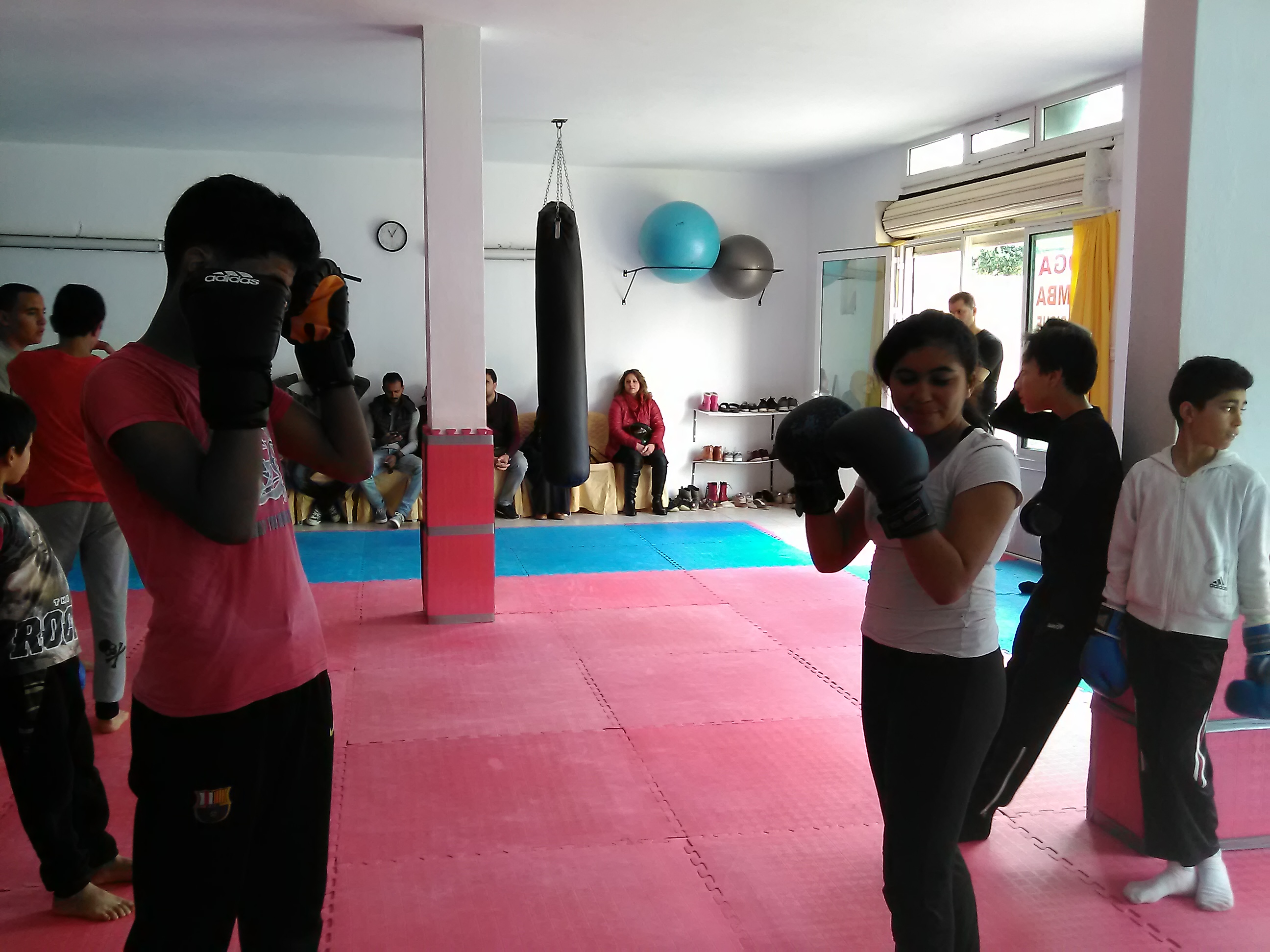 الدورة الأولى المفتوحة لفنون الدفاع عن النفس ببنزرت by bechir - Illustrated by البشير الحمروني عضو الجمعية التونسية النمساوية لفنون الدفاع عن النفس  - Ourboox.com