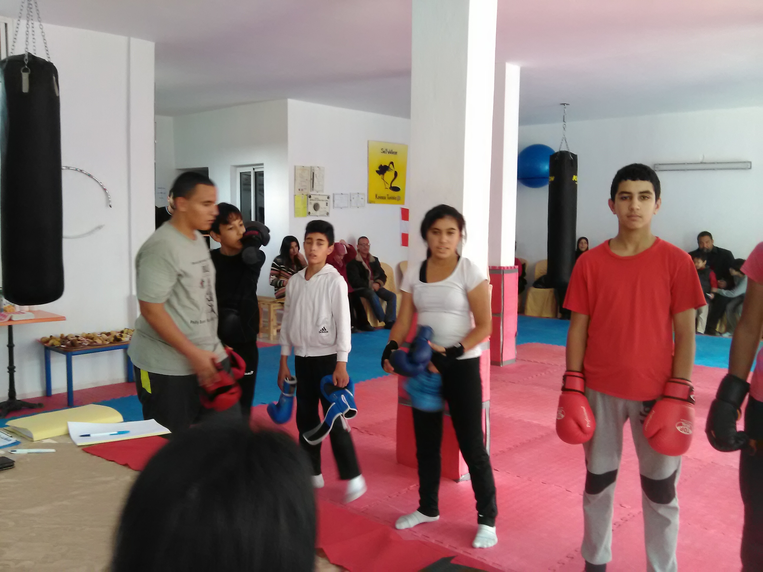 الدورة الأولى المفتوحة لفنون الدفاع عن النفس ببنزرت by bechir - Illustrated by البشير الحمروني عضو الجمعية التونسية النمساوية لفنون الدفاع عن النفس  - Ourboox.com