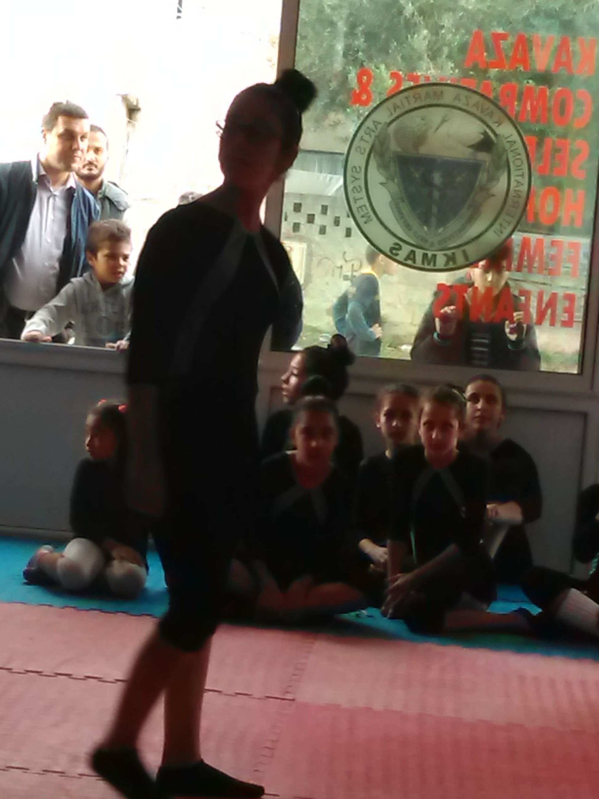 الدورة الأولى المفتوحة لفنون الدفاع عن النفس ببنزرت by bechir - Illustrated by البشير الحمروني عضو الجمعية التونسية النمساوية لفنون الدفاع عن النفس  - Ourboox.com