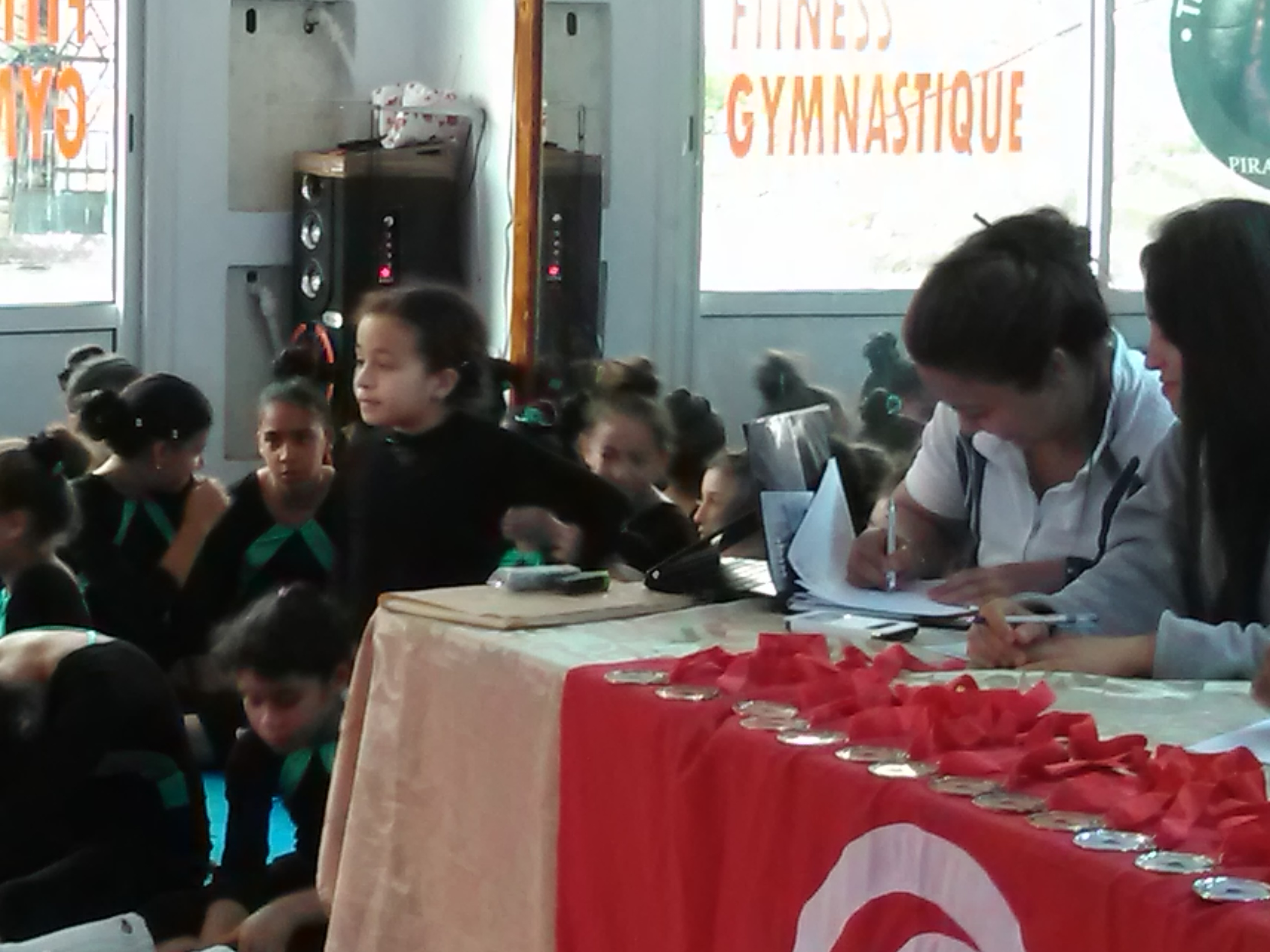 الدورة الأولى المفتوحة لفنون الدفاع عن النفس ببنزرت by bechir - Illustrated by البشير الحمروني عضو الجمعية التونسية النمساوية لفنون الدفاع عن النفس  - Ourboox.com