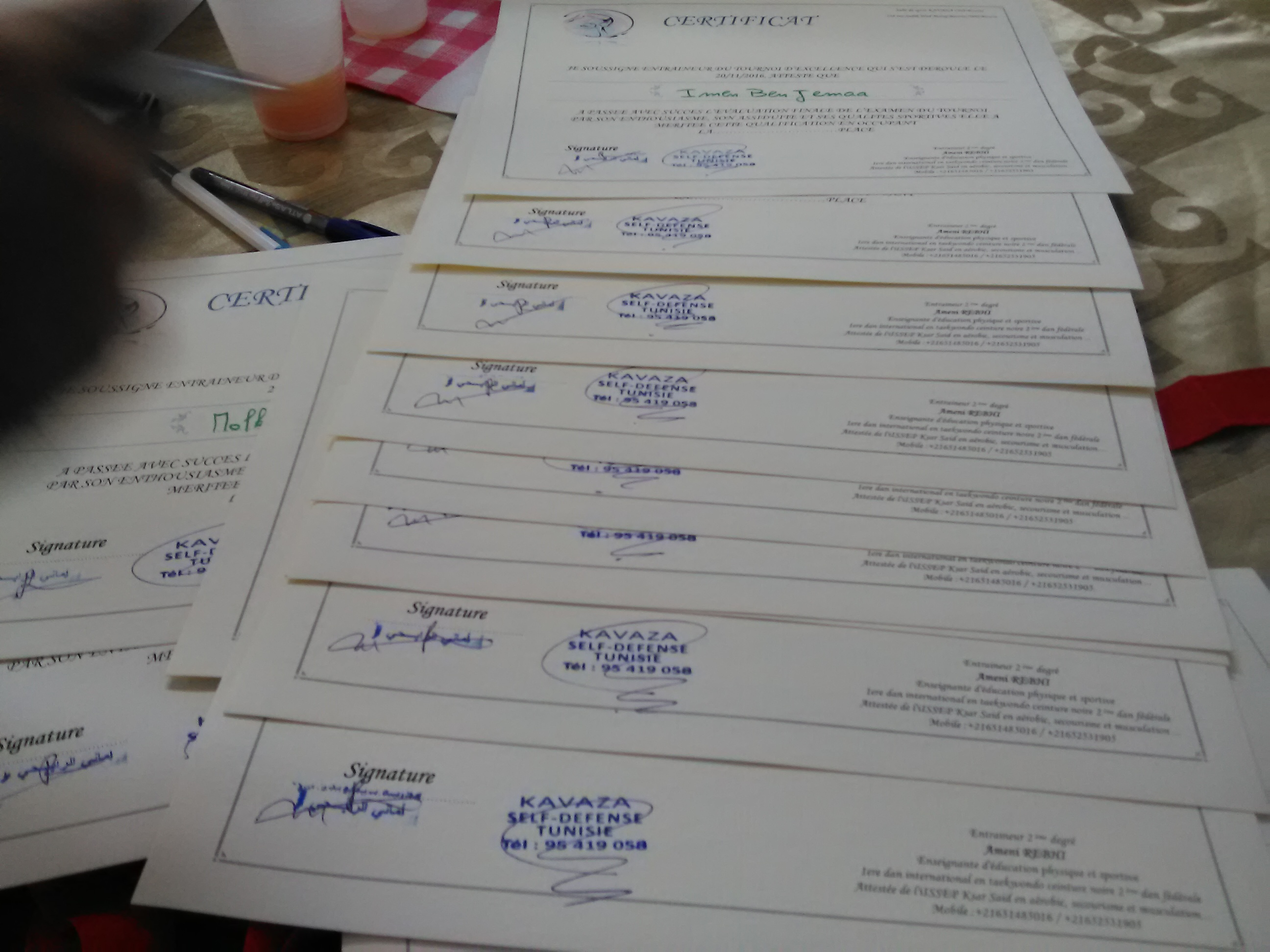 من كواليس الدورة الأولى لفنون الدفاع عن النفس ببنزرت :2016/11/20 by bechir - Illustrated by البشير الحمروني - Ourboox.com