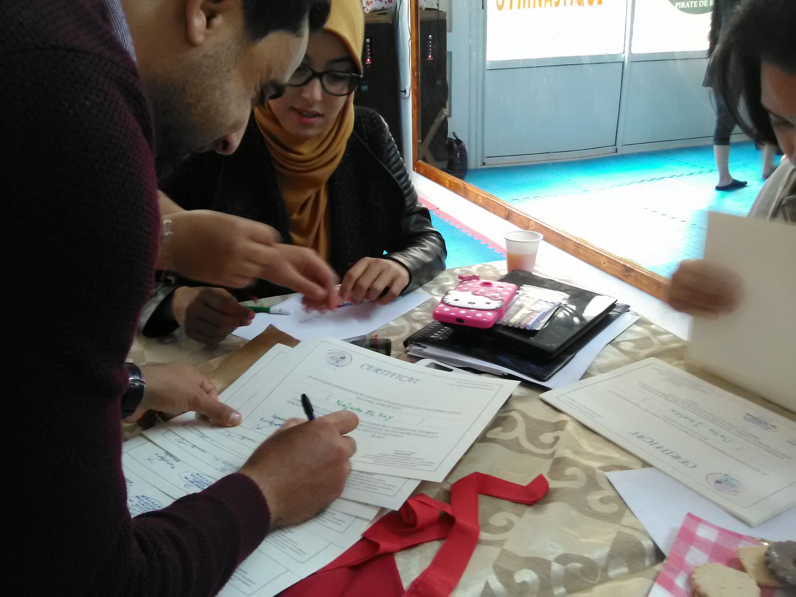 من كواليس الدورة الأولى لفنون الدفاع عن النفس ببنزرت :2016/11/20 by bechir - Illustrated by البشير الحمروني - Ourboox.com