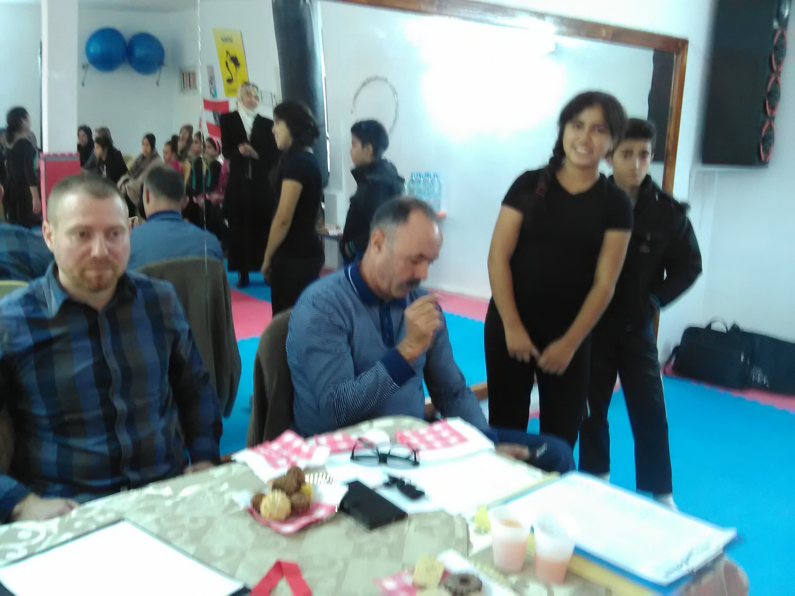 من كواليس الدورة الأولى لفنون الدفاع عن النفس ببنزرت :2016/11/20 by bechir - Illustrated by البشير الحمروني - Ourboox.com