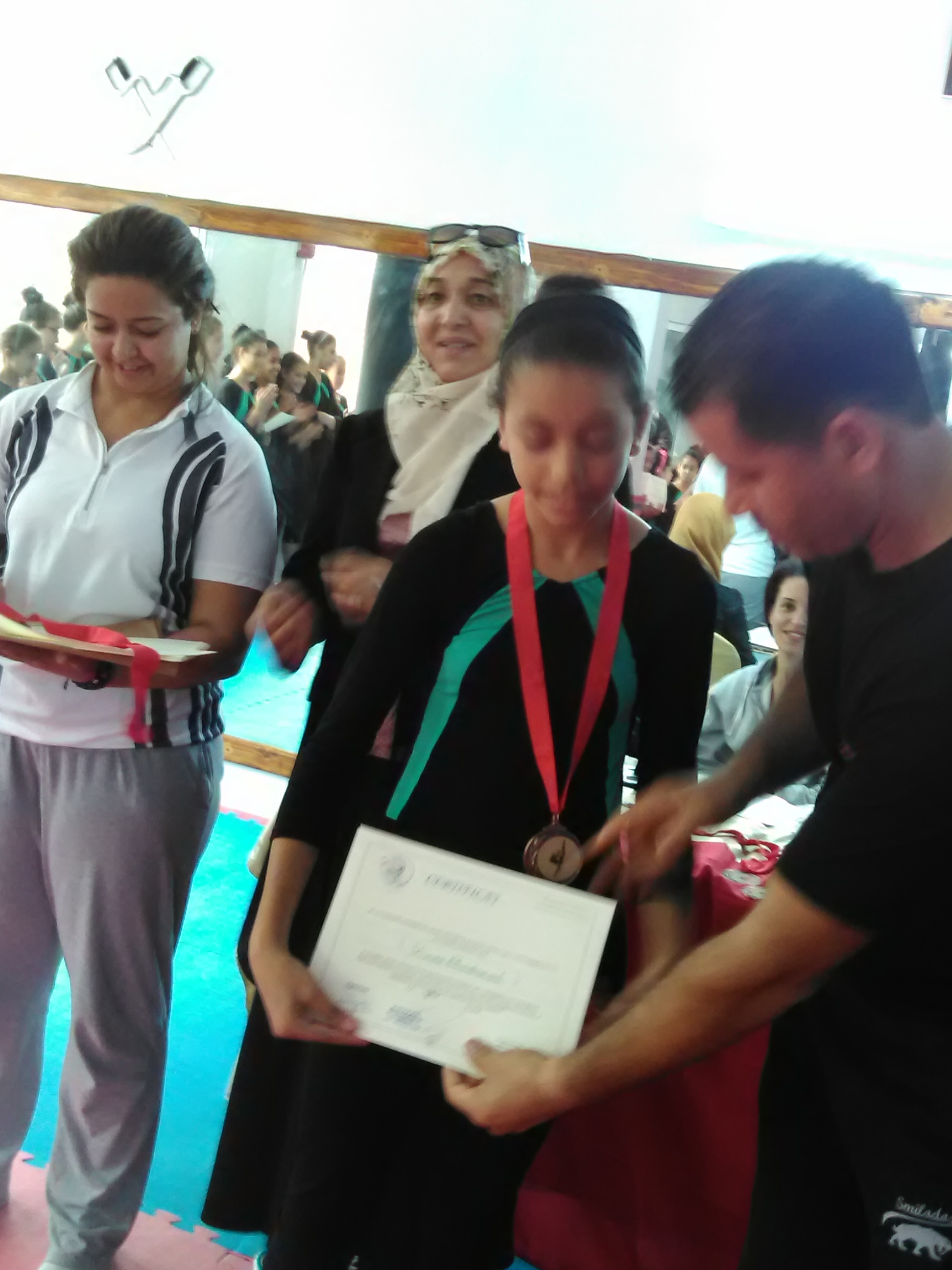 من كواليس الدورة الأولى لفنون الدفاع عن النفس ببنزرت :2016/11/20 by bechir - Illustrated by البشير الحمروني - Ourboox.com