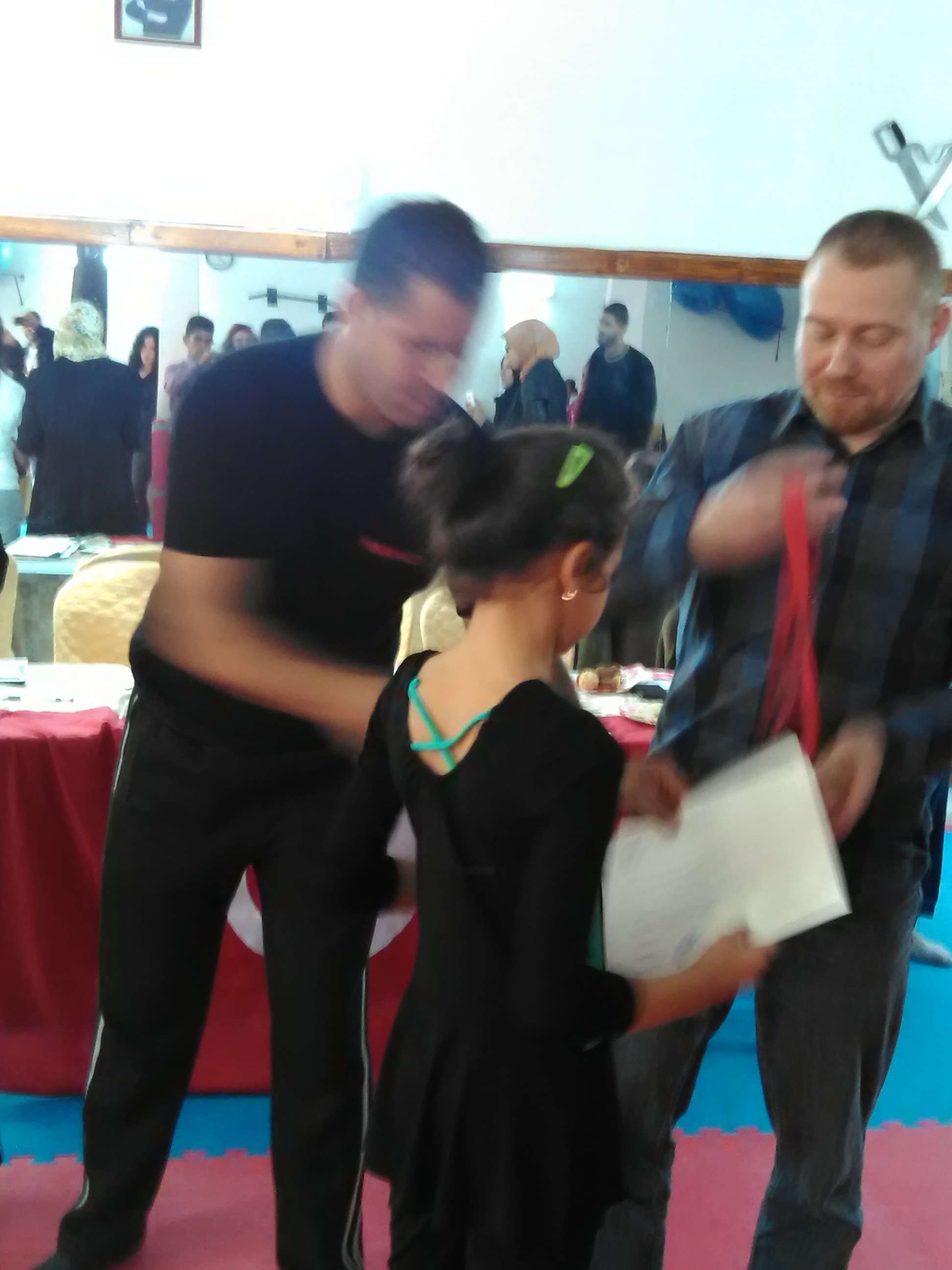 من كواليس الدورة الأولى لفنون الدفاع عن النفس ببنزرت :2016/11/20 by bechir - Illustrated by البشير الحمروني - Ourboox.com