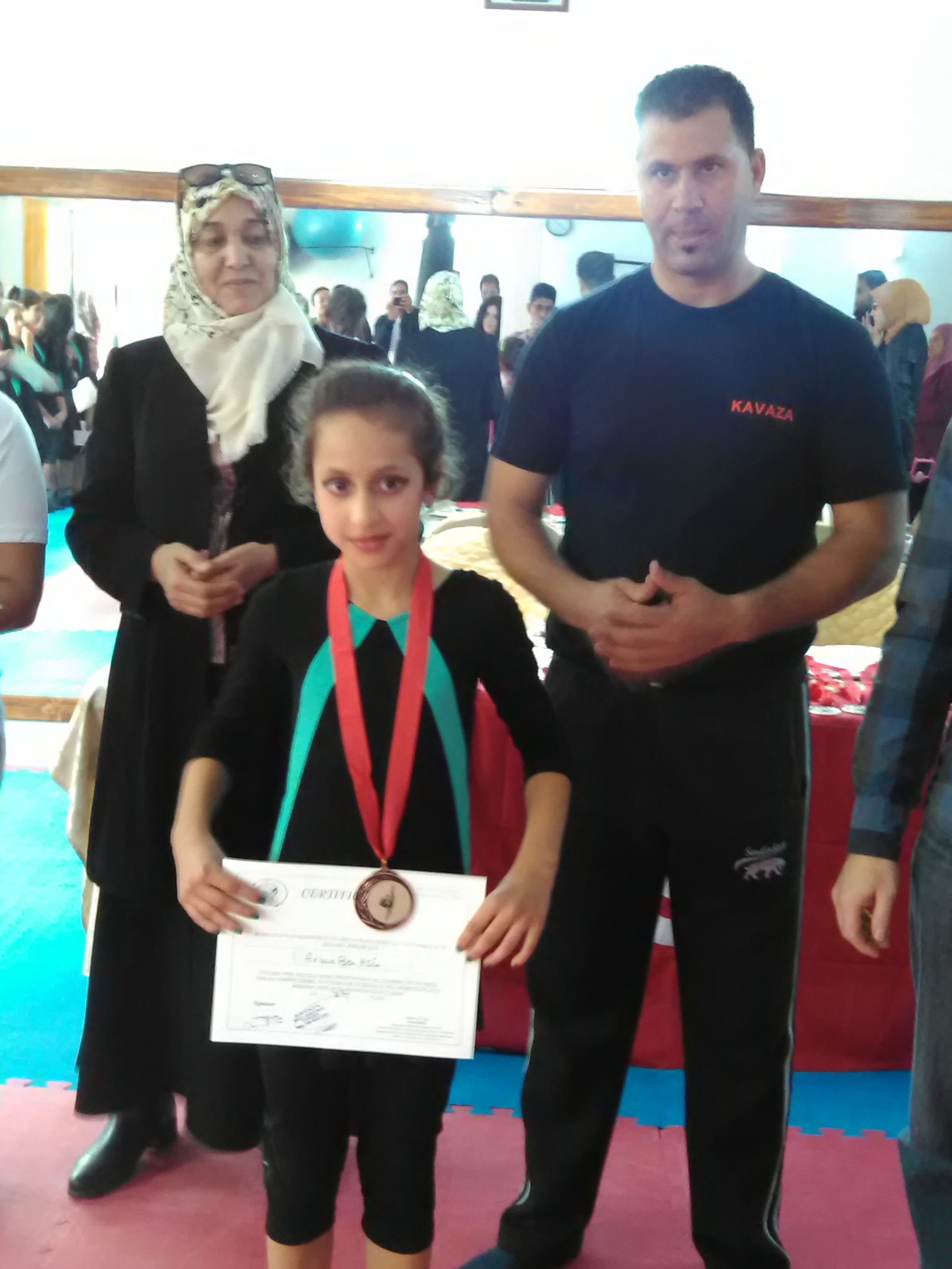 من كواليس الدورة الأولى لفنون الدفاع عن النفس ببنزرت :2016/11/20 by bechir - Illustrated by البشير الحمروني - Ourboox.com