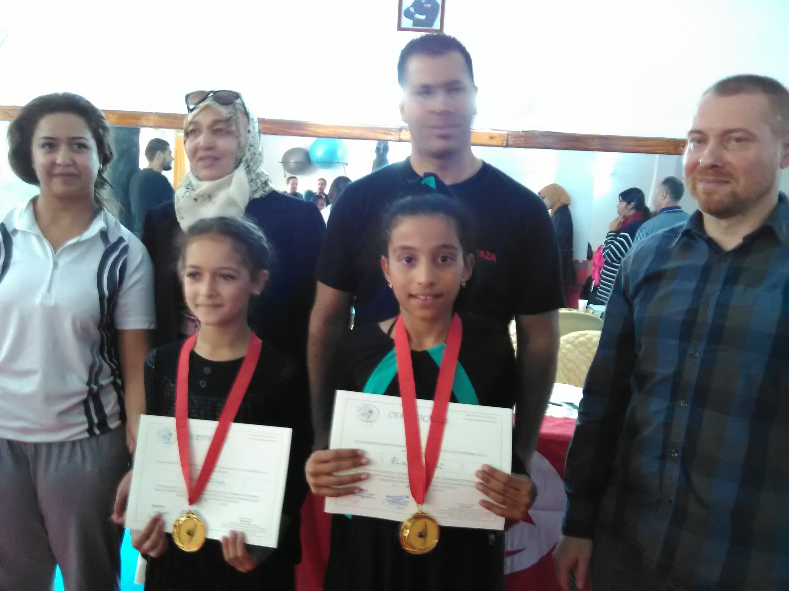 من كواليس الدورة الأولى لفنون الدفاع عن النفس ببنزرت :2016/11/20 by bechir - Illustrated by البشير الحمروني - Ourboox.com