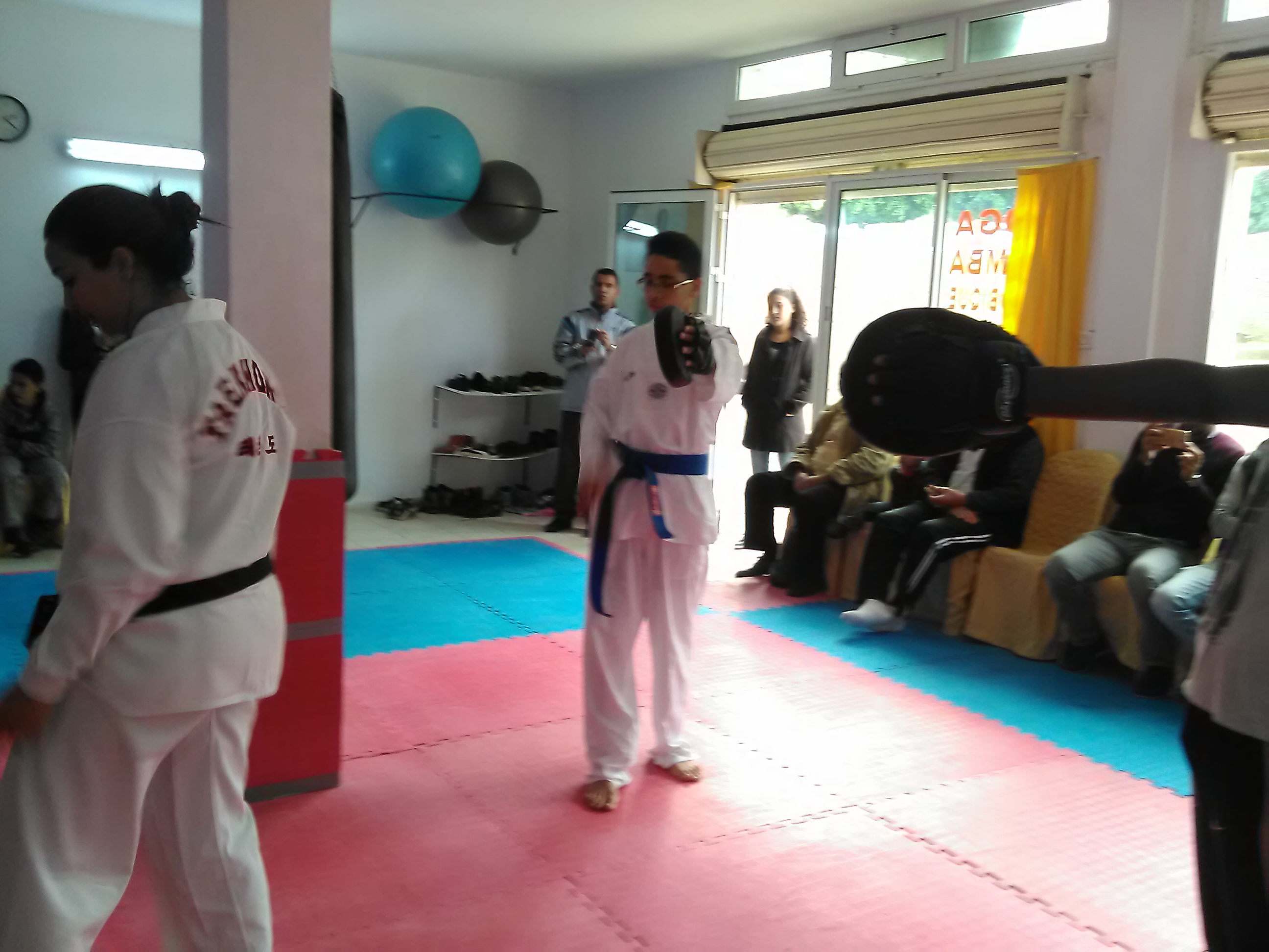 الدورة الأولى المفتوحة لفنون الدفاع عن النفس ببنزرت : الجزء الثاني by bechir - Illustrated by البشير الحمروني  - Ourboox.com