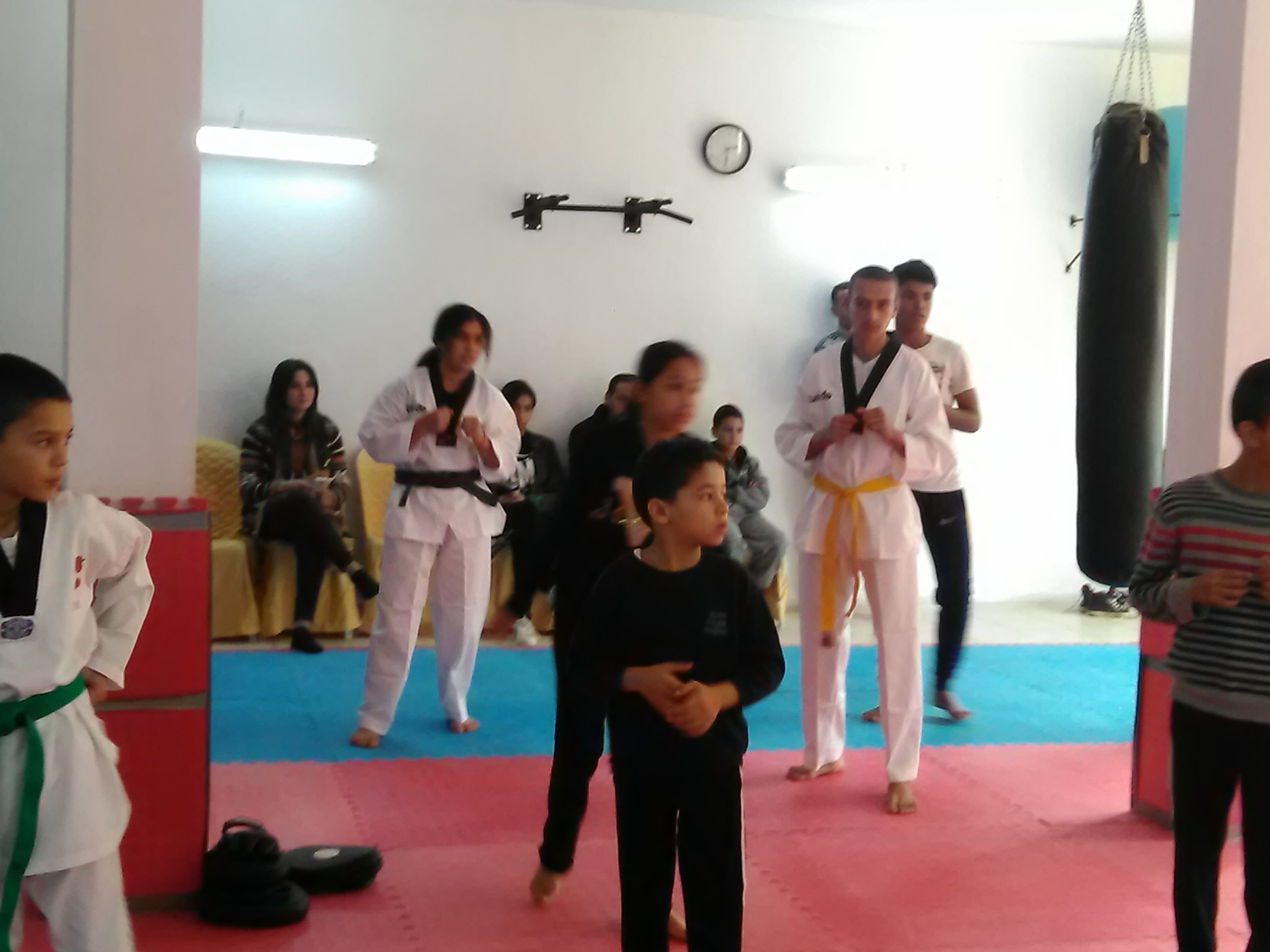 الدورة الأولى المفتوحة لفنون الدفاع عن النفس ببنزرت : الجزء الثاني by bechir - Illustrated by البشير الحمروني  - Ourboox.com