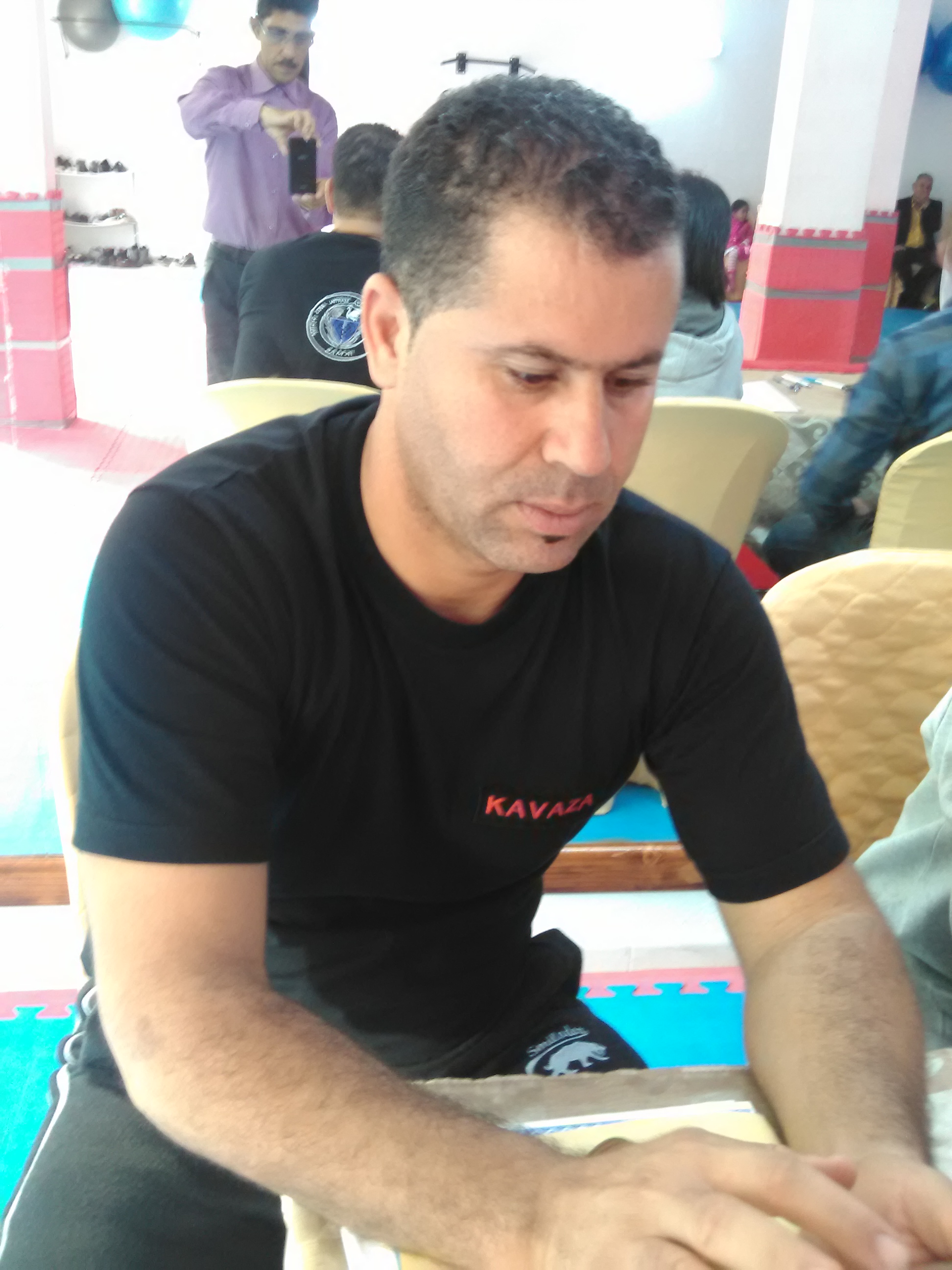 من كواليس الدورة الأولى لفنون الدفاع عن النفس ببنزرت :2016/11/20 by bechir - Illustrated by البشير الحمروني - Ourboox.com