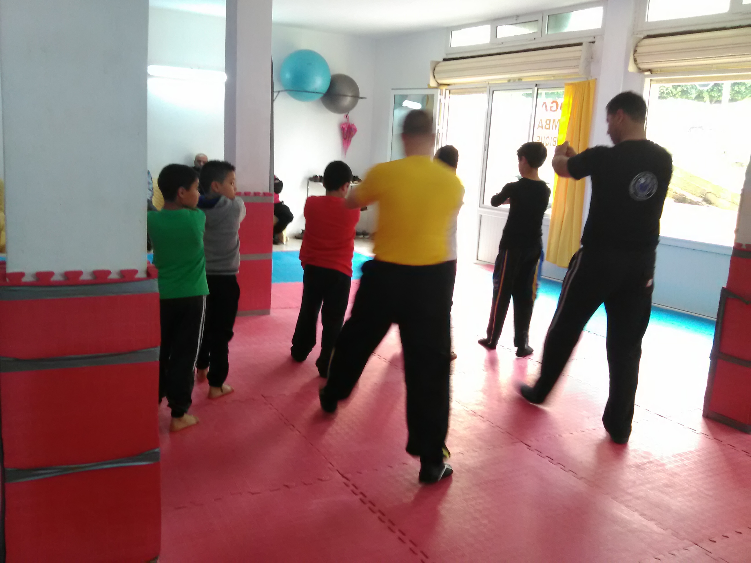 الدورة الأولى المفتوحة لفنون الدفاع عن النفس ببنزرت : الجزء الثالث الكافازا by bechir - Illustrated by البشير الحمروني - Ourboox.com