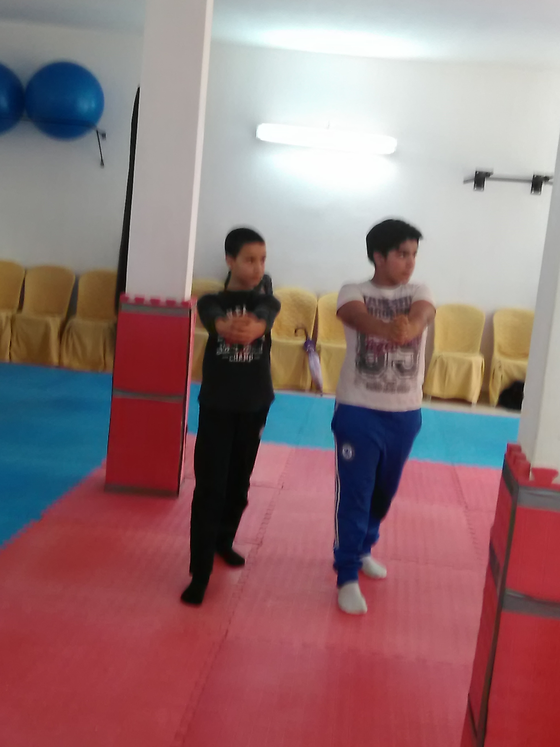 الدورة الأولى المفتوحة لفنون الدفاع عن النفس ببنزرت : الجزء الثالث الكافازا by bechir - Illustrated by البشير الحمروني - Ourboox.com