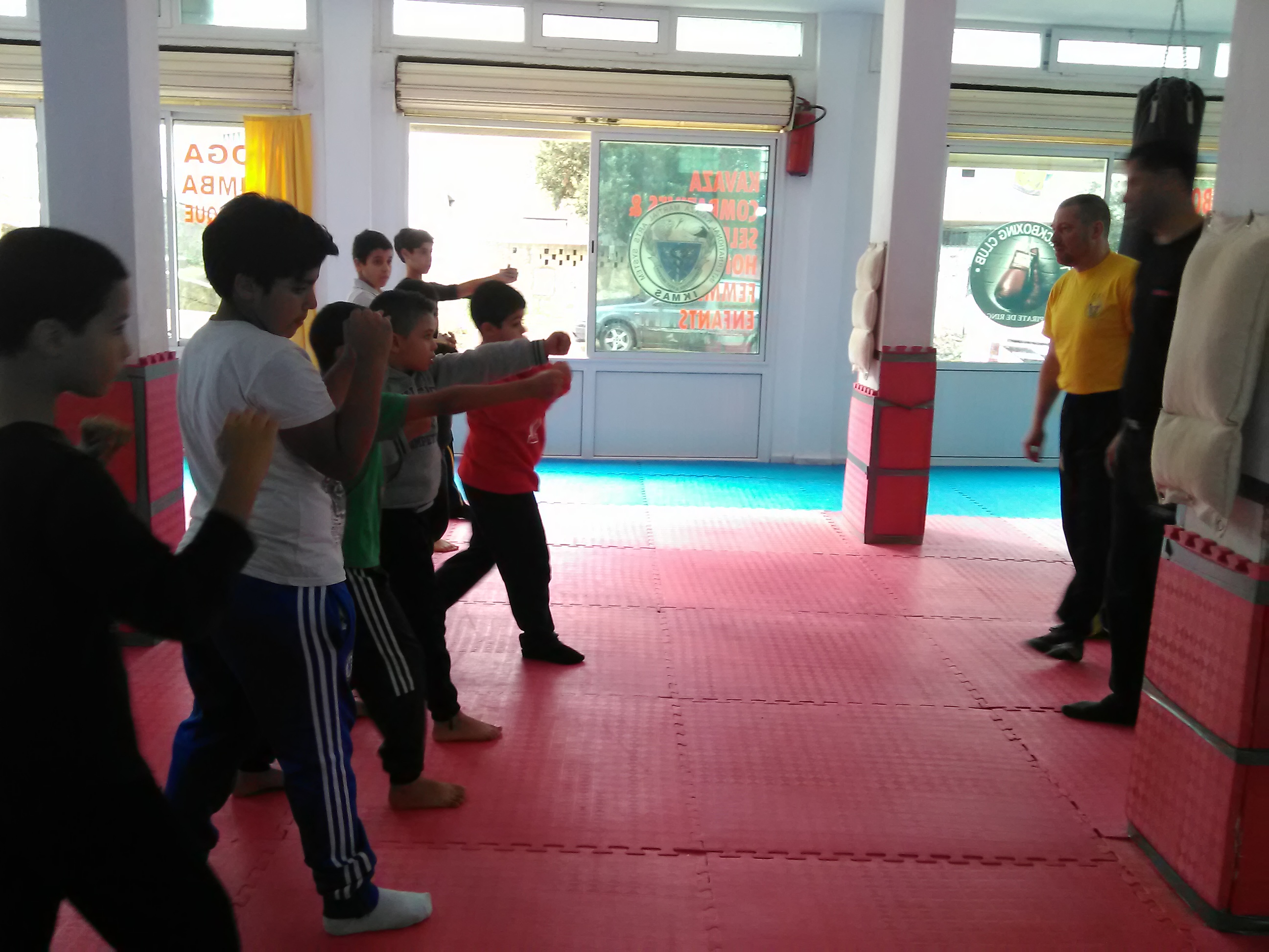 الدورة الأولى المفتوحة لفنون الدفاع عن النفس ببنزرت : الجزء الثالث الكافازا by bechir - Illustrated by البشير الحمروني - Ourboox.com