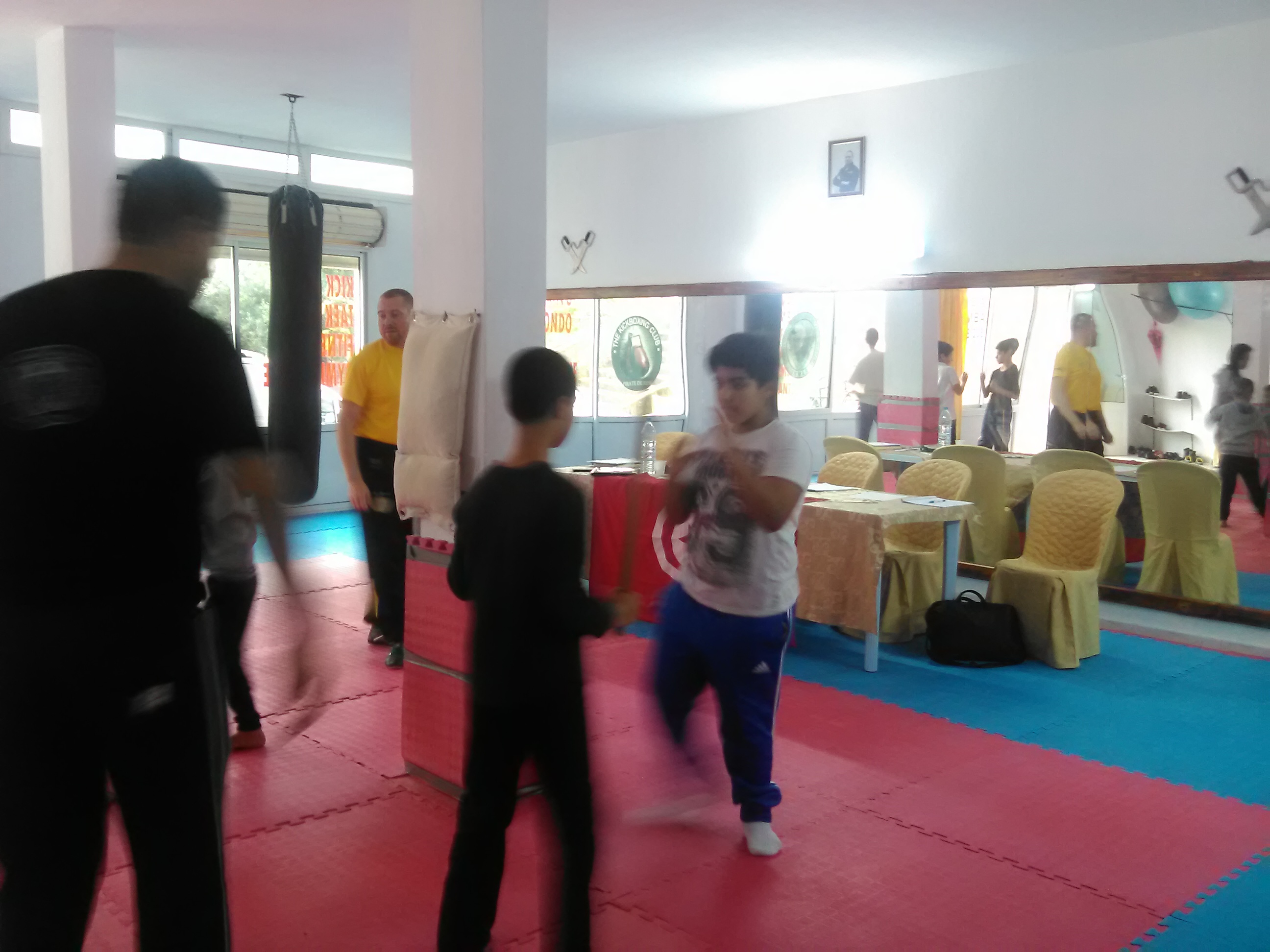 الدورة الأولى المفتوحة لفنون الدفاع عن النفس ببنزرت : الجزء الثالث الكافازا by bechir - Illustrated by البشير الحمروني - Ourboox.com