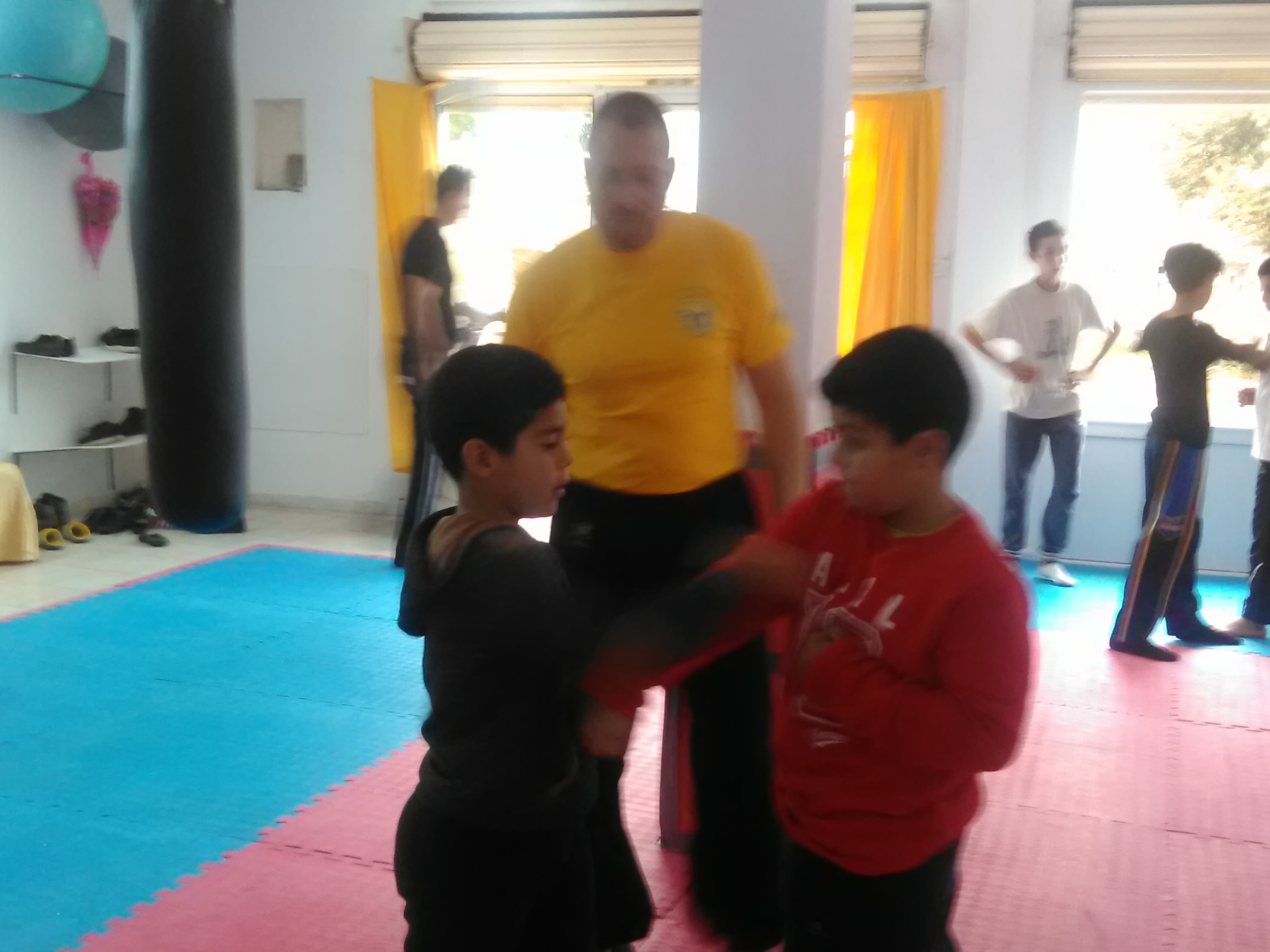 الدورة الأولى المفتوحة لفنون الدفاع عن النفس ببنزرت : الجزء الثالث الكافازا by bechir - Illustrated by البشير الحمروني - Ourboox.com