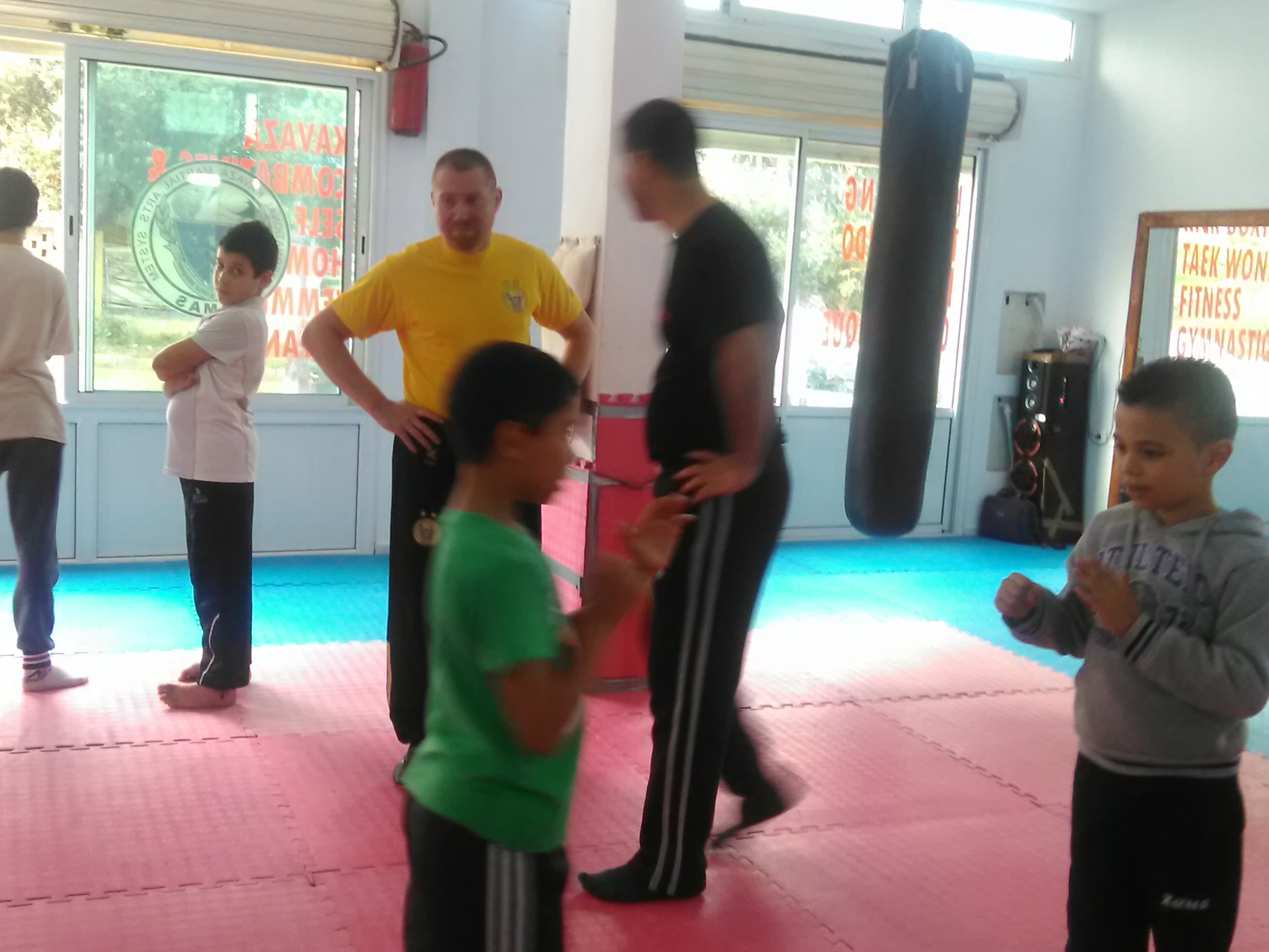 الدورة الأولى المفتوحة لفنون الدفاع عن النفس ببنزرت : الجزء الثالث الكافازا by bechir - Illustrated by البشير الحمروني - Ourboox.com