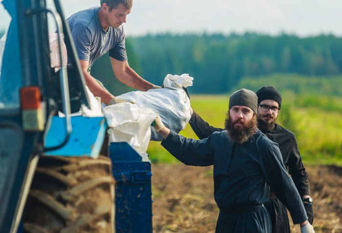 חברי הנזיר by Mishel Bessmertny - Ourboox.com