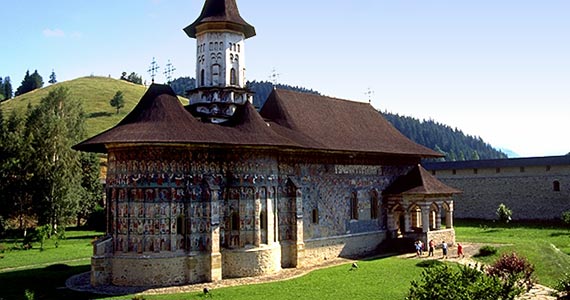 7 WONDERS OF YOUR COUNTRY The Agricultural College ”Dimitrie Cantemir” HUSI – ROMANIA Teachers coordinators Andrescu Mihaela and Garbatiuc Laura by Andrescu Mihaela - Ourboox.com