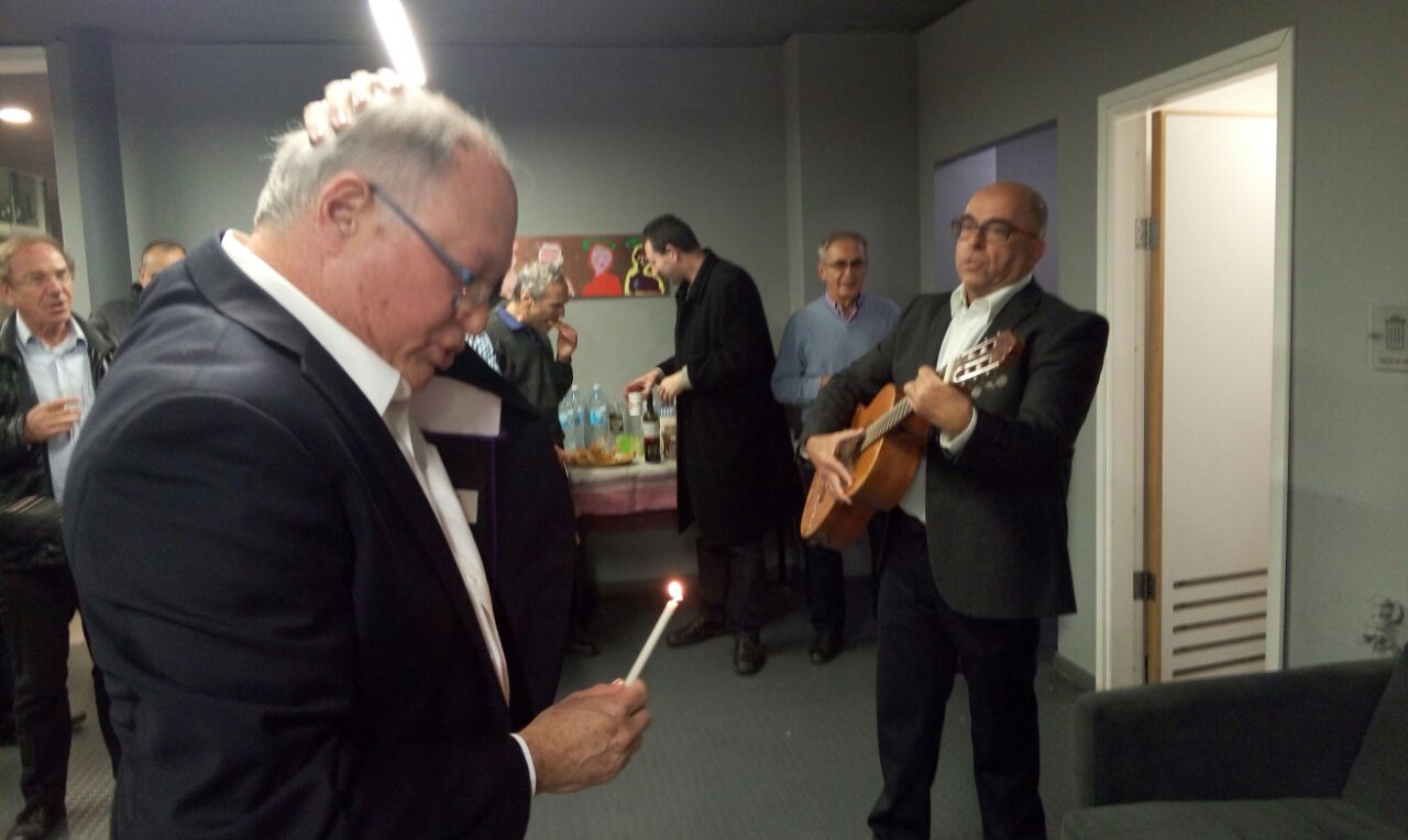 The Rosenberg Clan Visits Shenkar College by Mel Rosenberg - מל רוזנברג - Ourboox.com