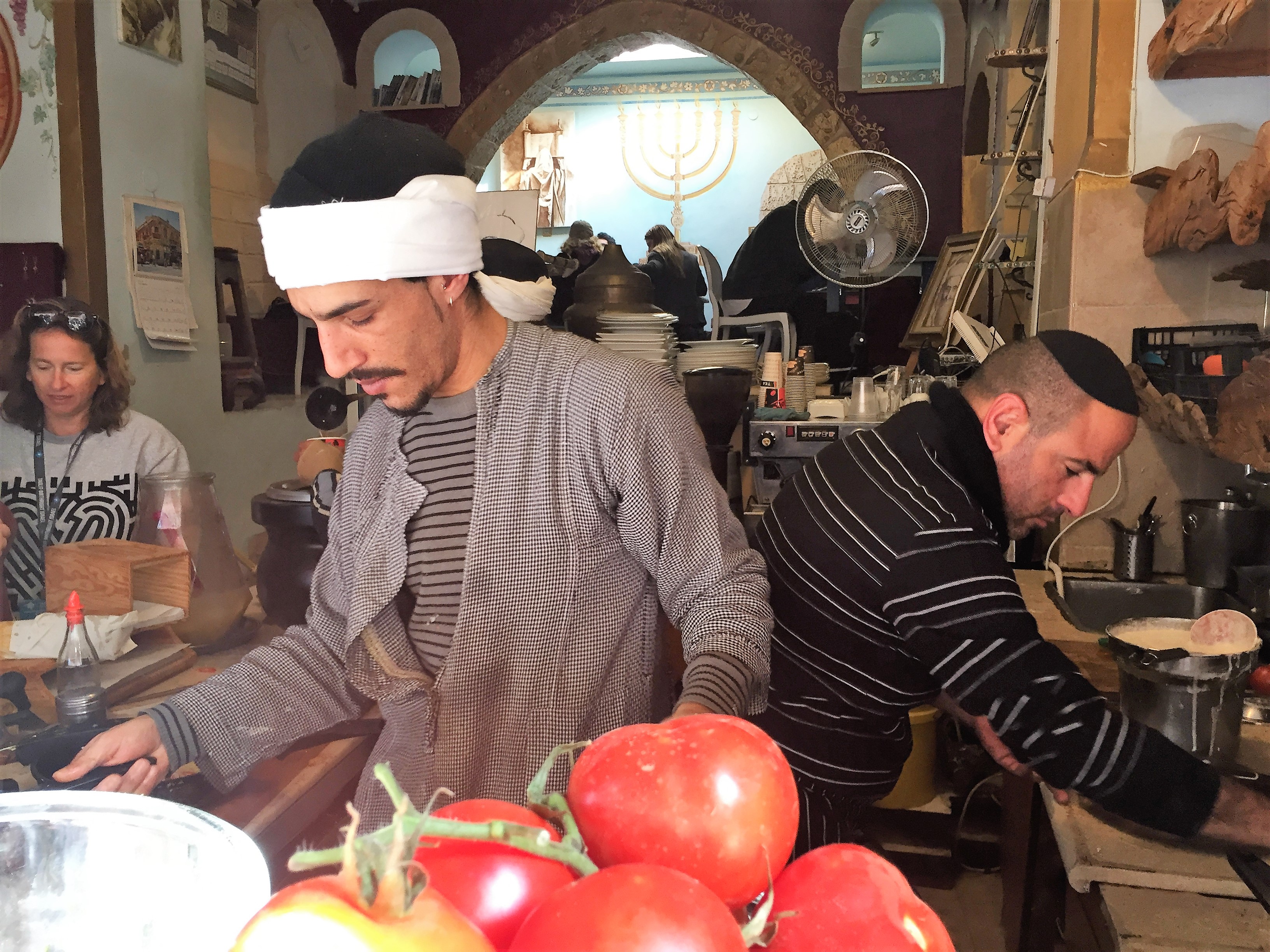 A Family of Peddlers by Mel Rosenberg - מל רוזנברג - Ourboox.com