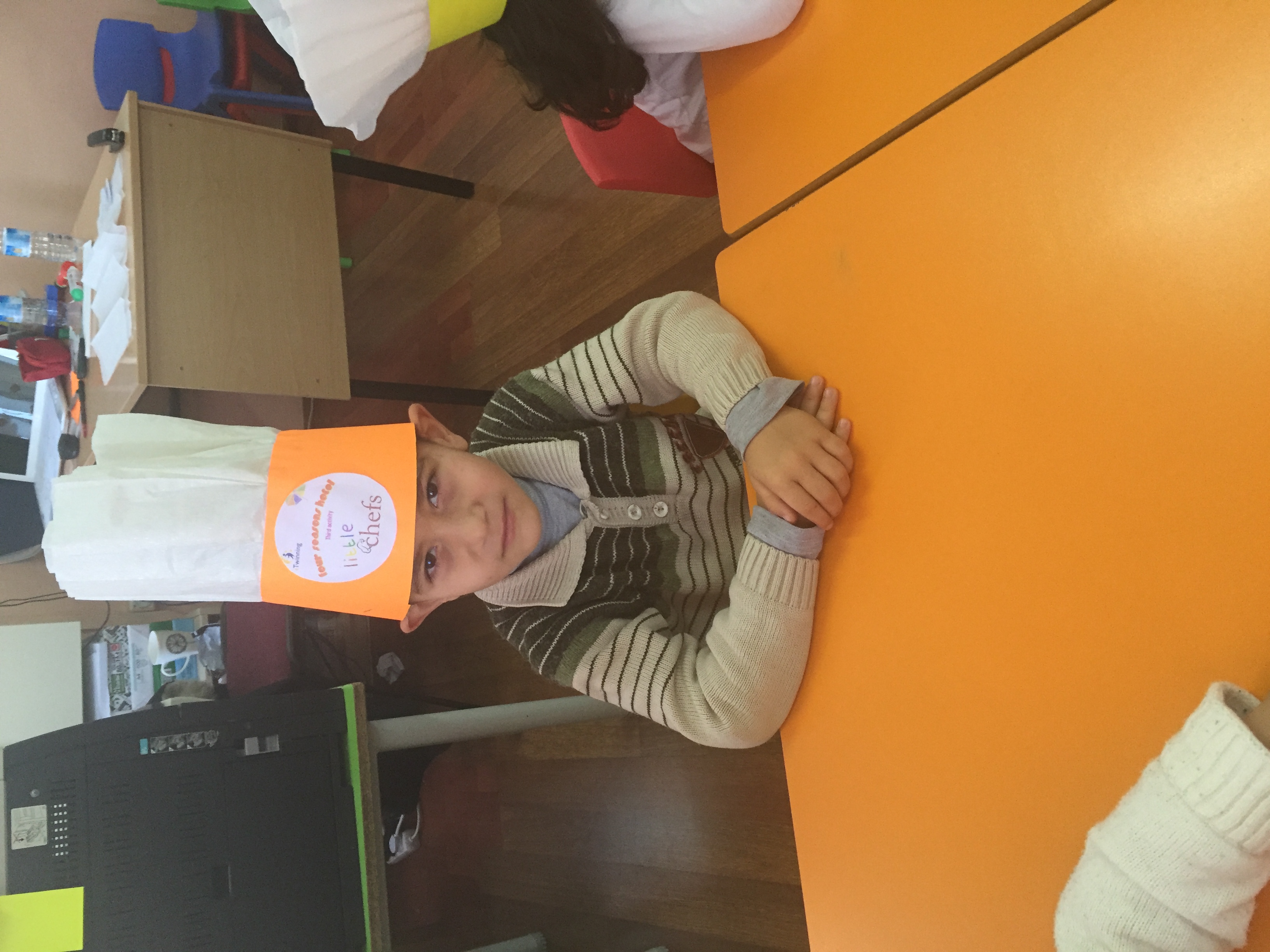 little chef by Gülcan Gül TOKER - Ourboox.com