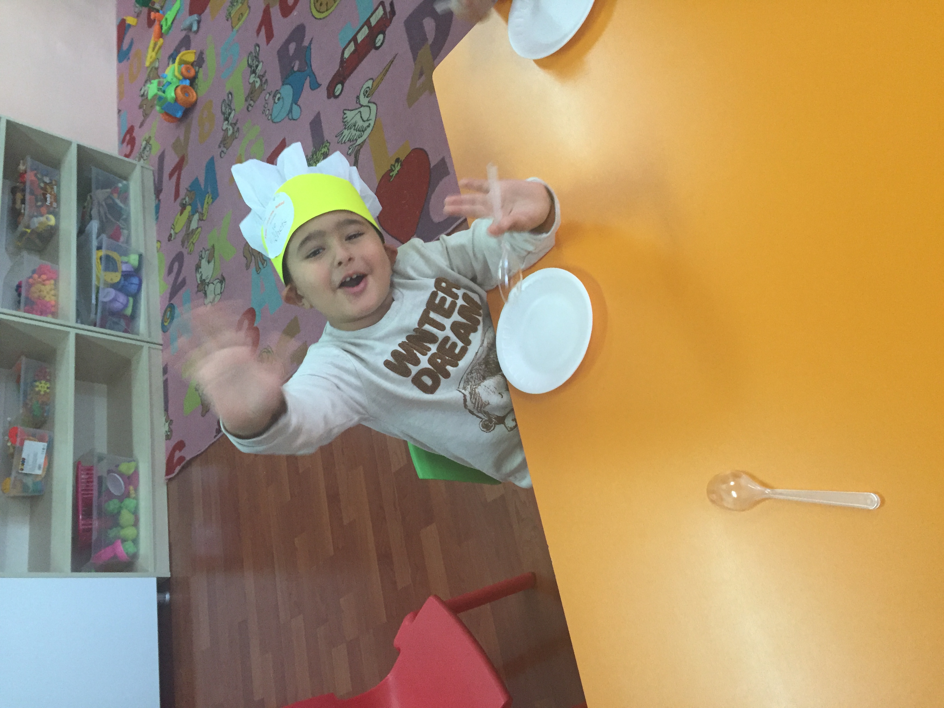 little chef by Gülcan Gül TOKER - Ourboox.com