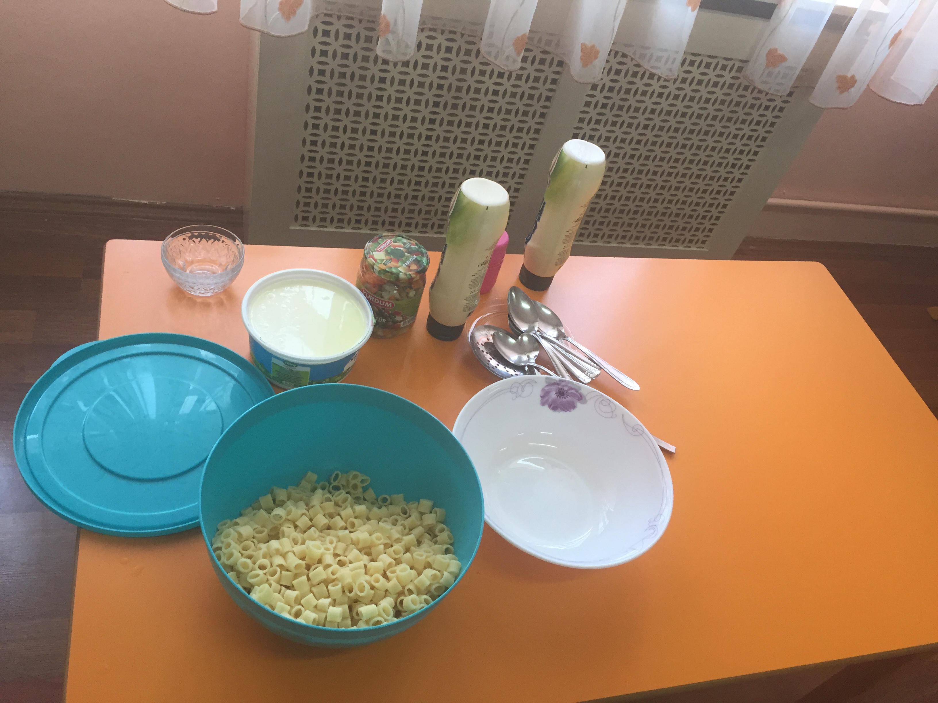 little chef by Gülcan Gül TOKER - Ourboox.com